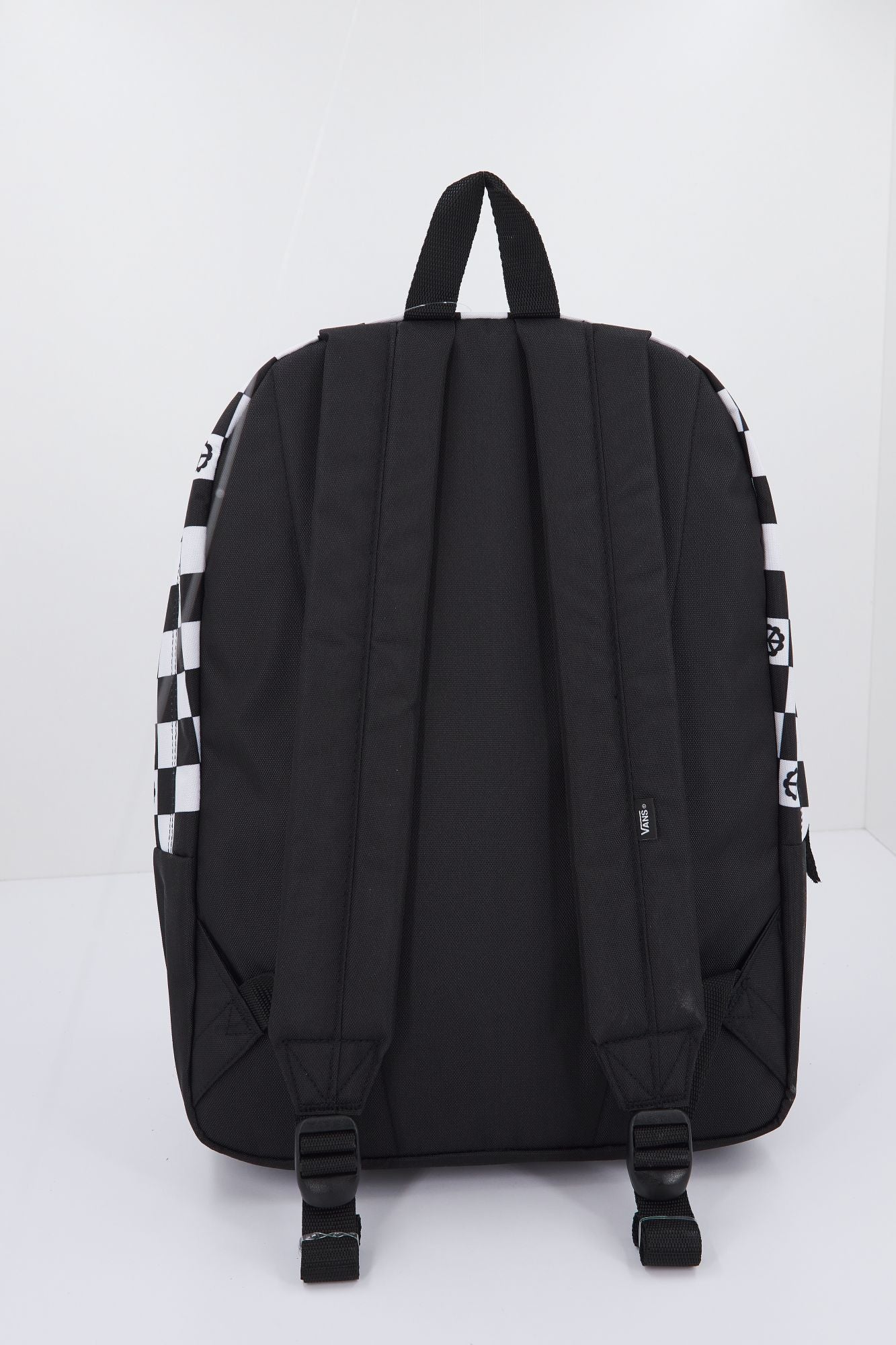 VANS VN0A3UI6BKA1 en color NEGRO (3)