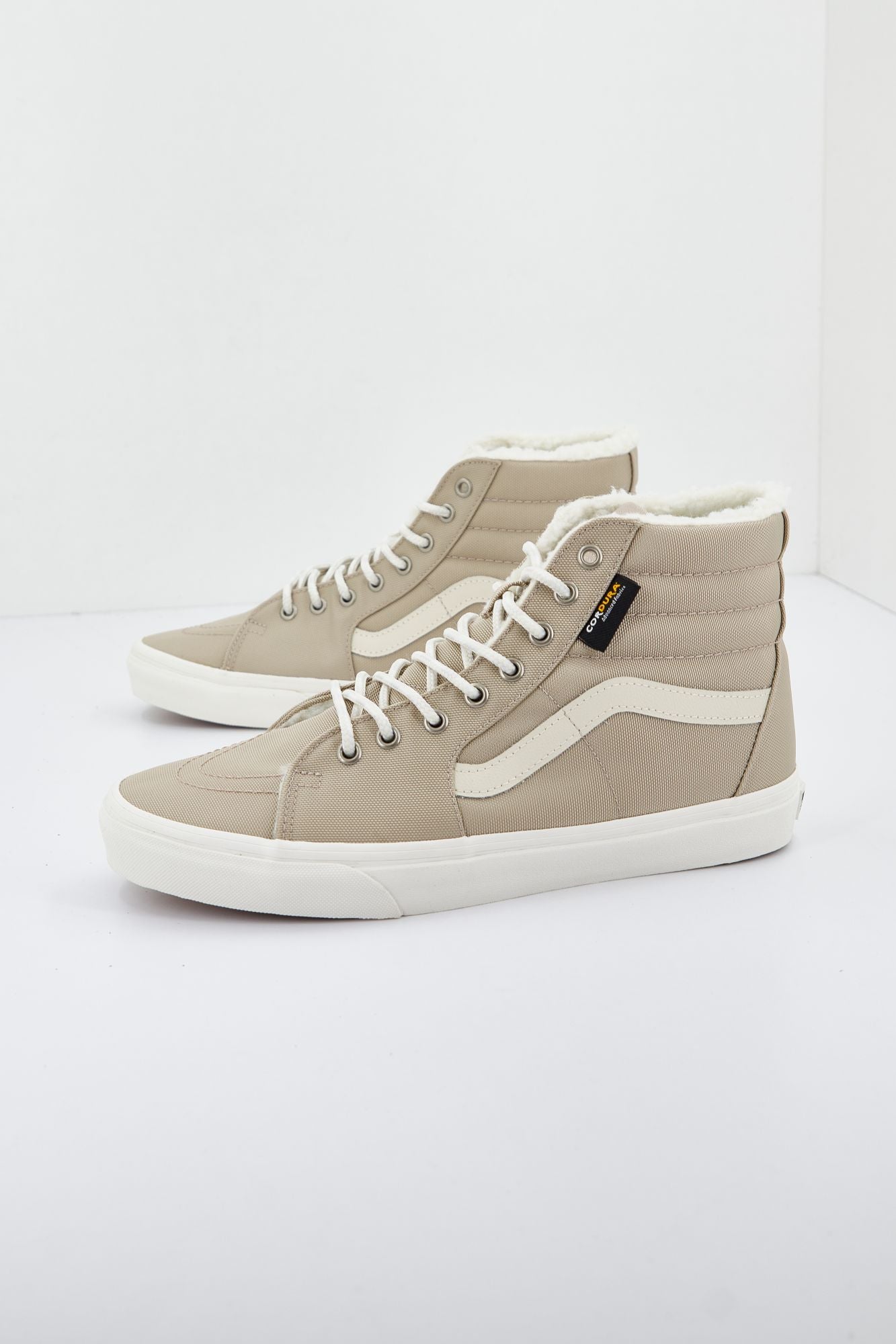 VANS VN0A4BVT1NU1 en color BEIS (2)