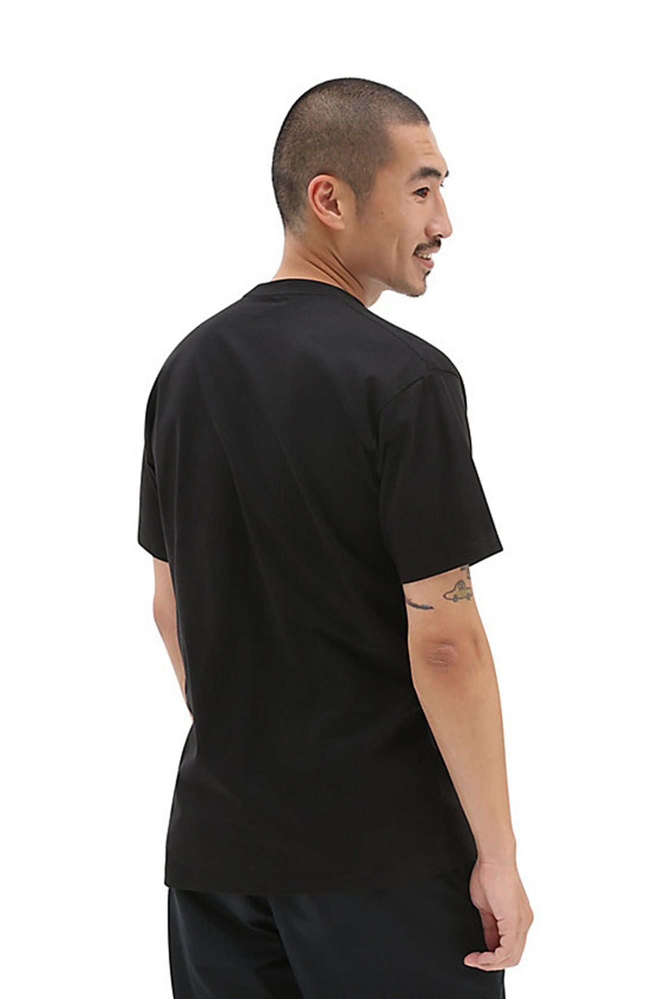 VANS BLOCKED VANS LOGO SS T en color NEGRO (3)