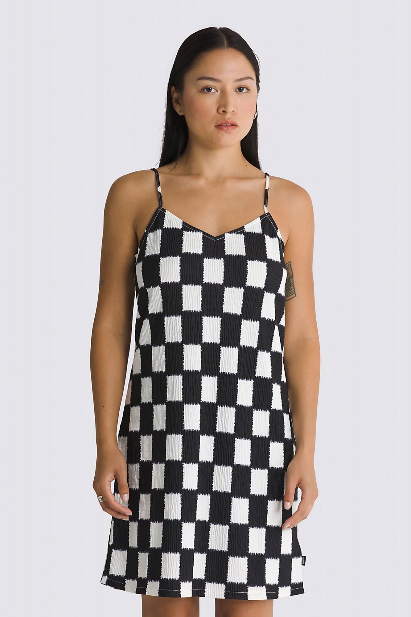 VANS BENTON CHECKER CAMI DR en color NEGRO (1)