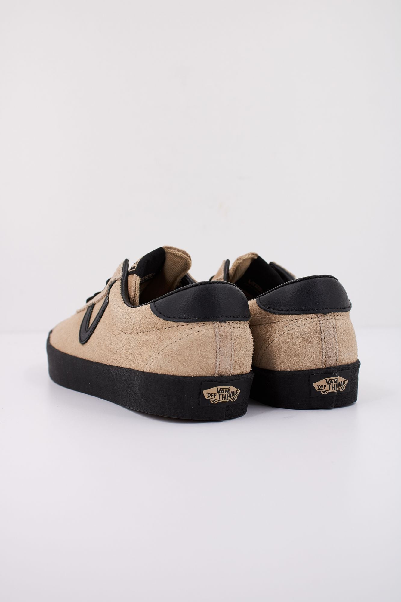 VANS SPORT LOW en color BEIS (4)