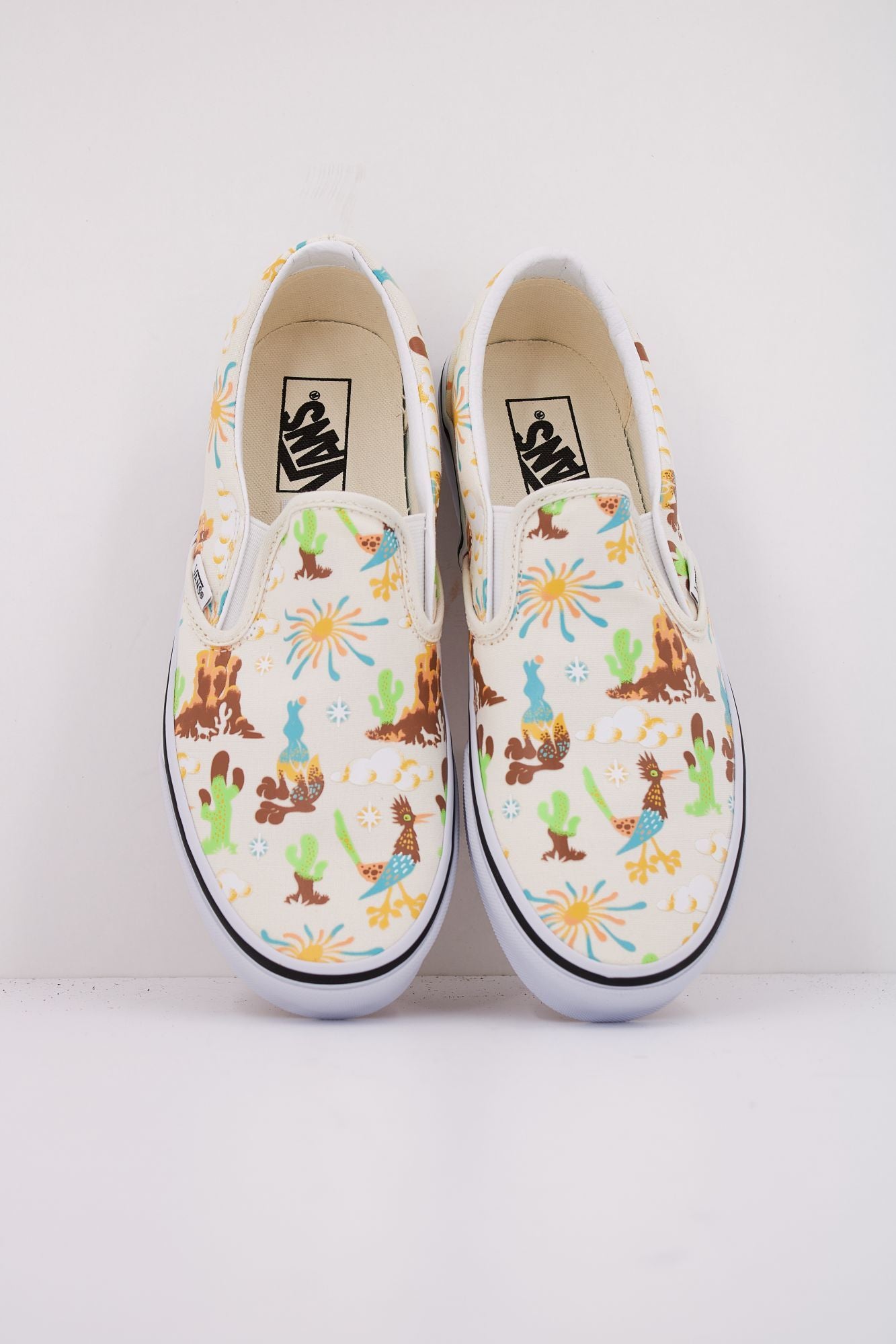 VANS CLASSIC SLIP-ON en color BLANCO (3)