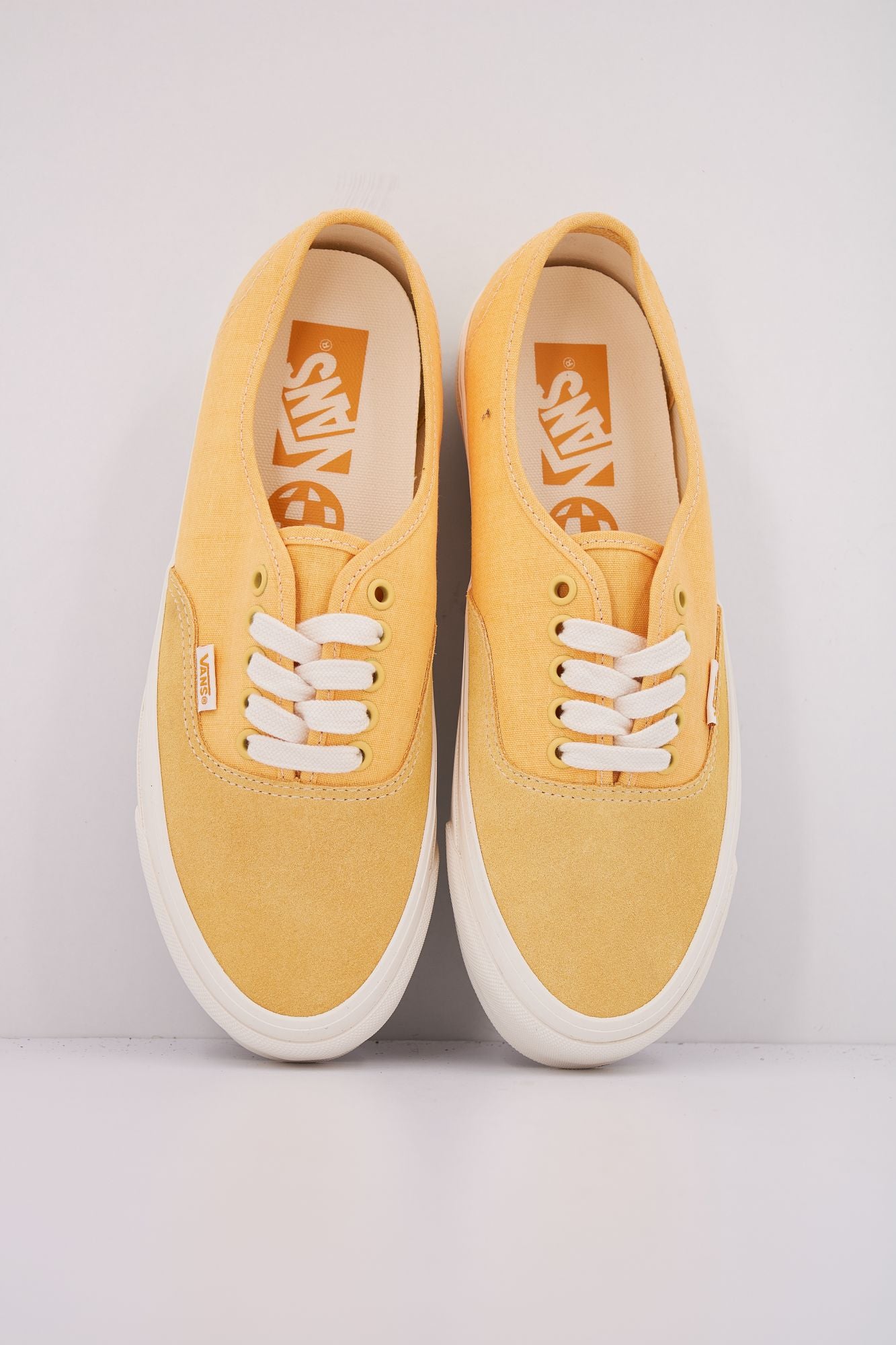 VANS MTE AUTHENTIC REISSUE en color AMARILLO (3)