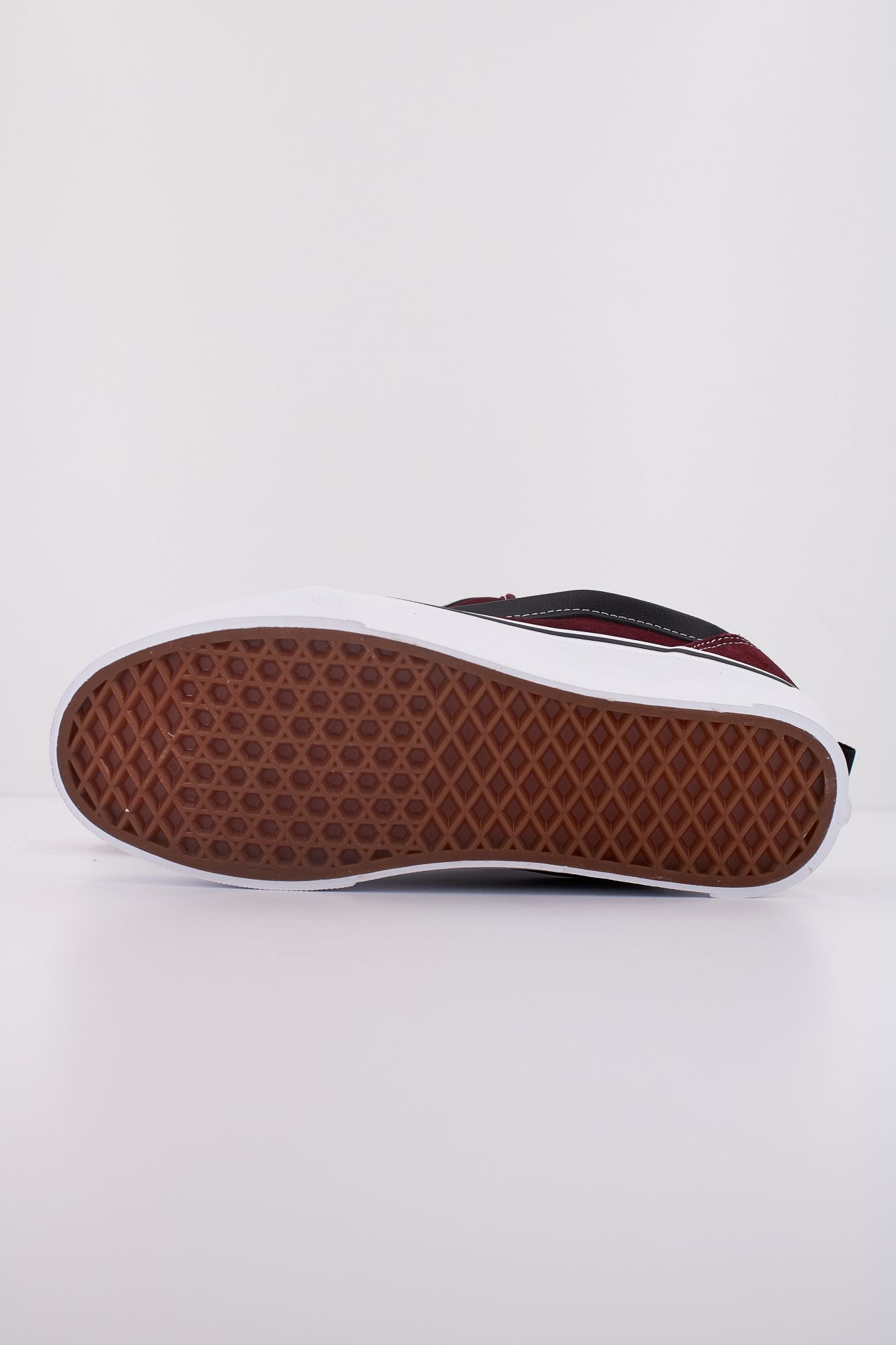 VANS KNU SKOOL en color BURDEOS (5)