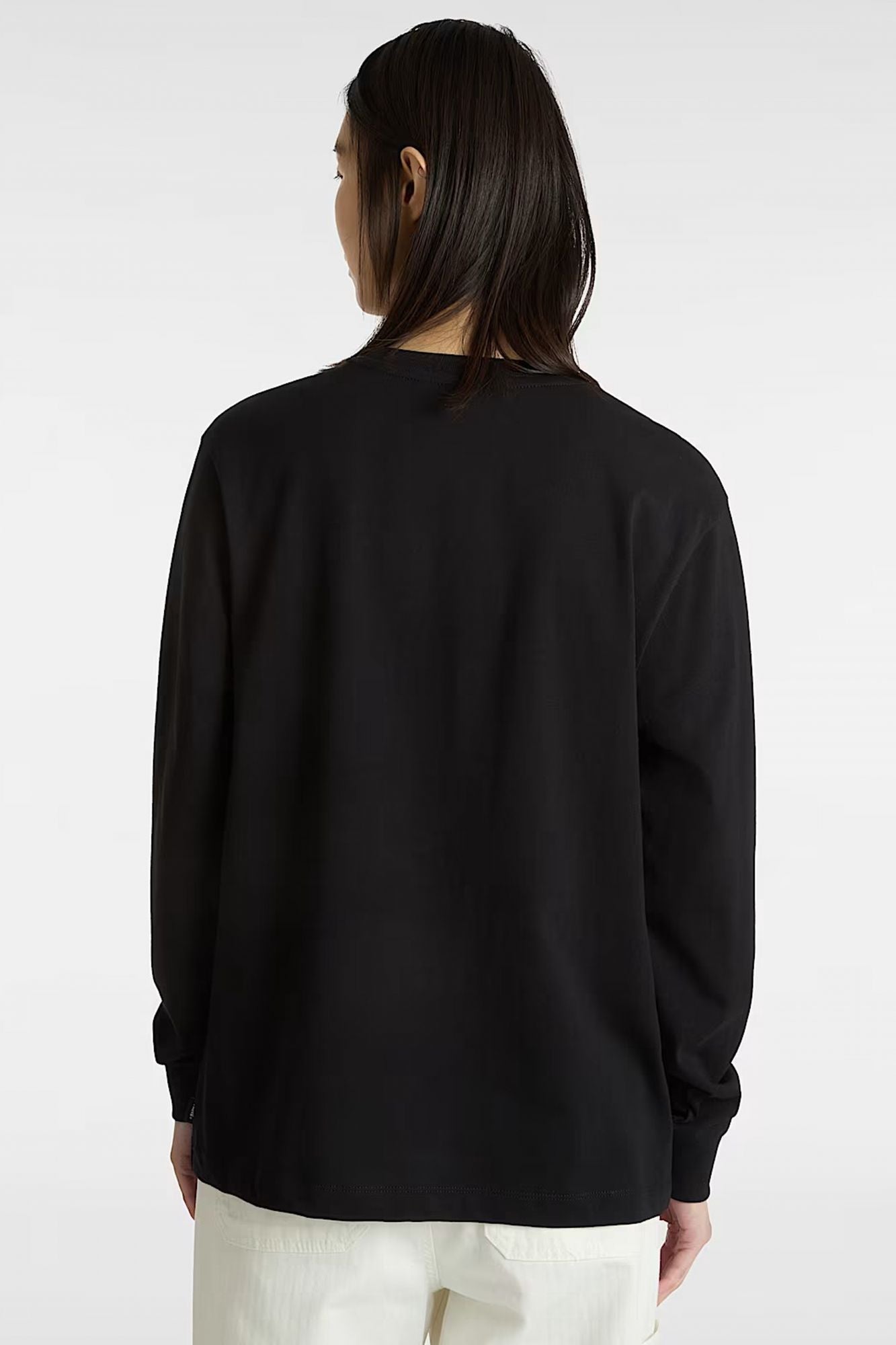 VANS CLASSIC LS TEE en color NEGRO (3)