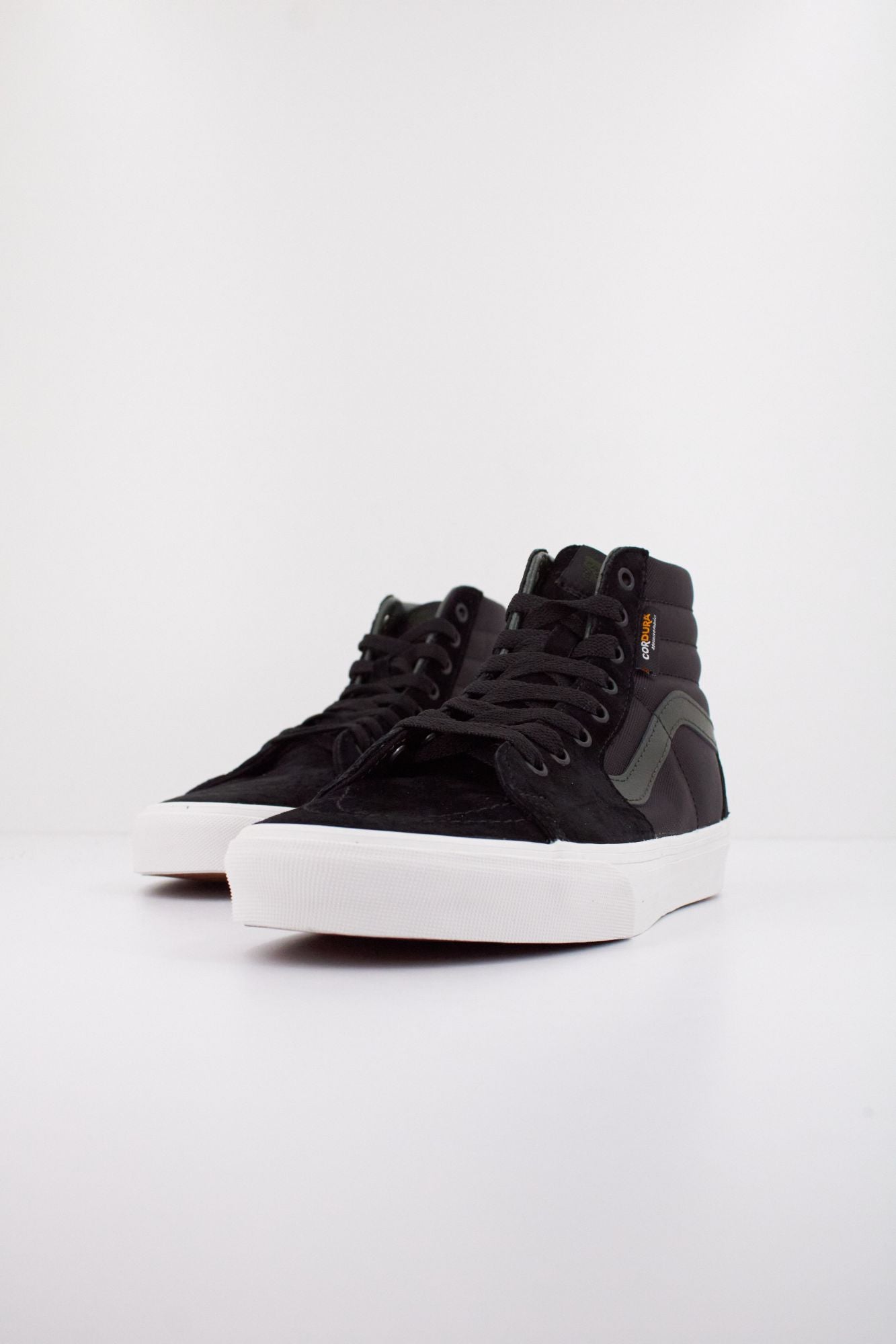 VANS SK8-HI CRDA en color NEGRO (2)