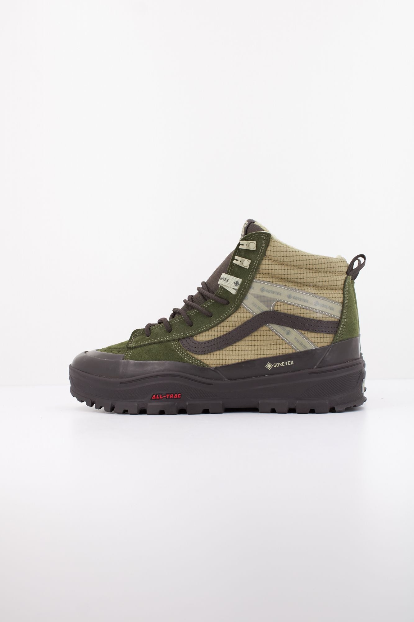 VANS MTE SK8-HI GORE-TEX IN en color VERDE (1)