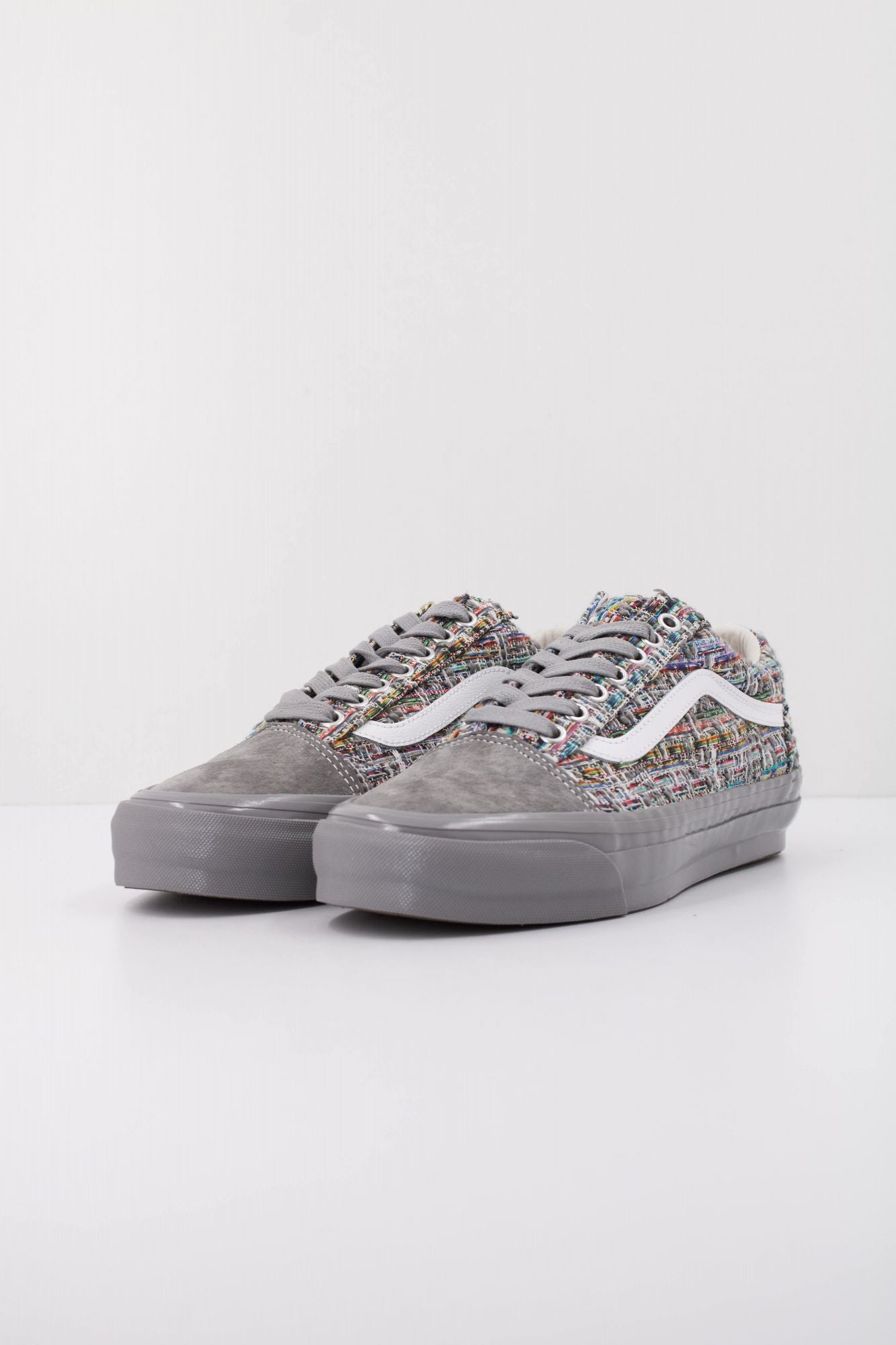 VANS LX OLD SKOOL TWED en color GRIS (2)