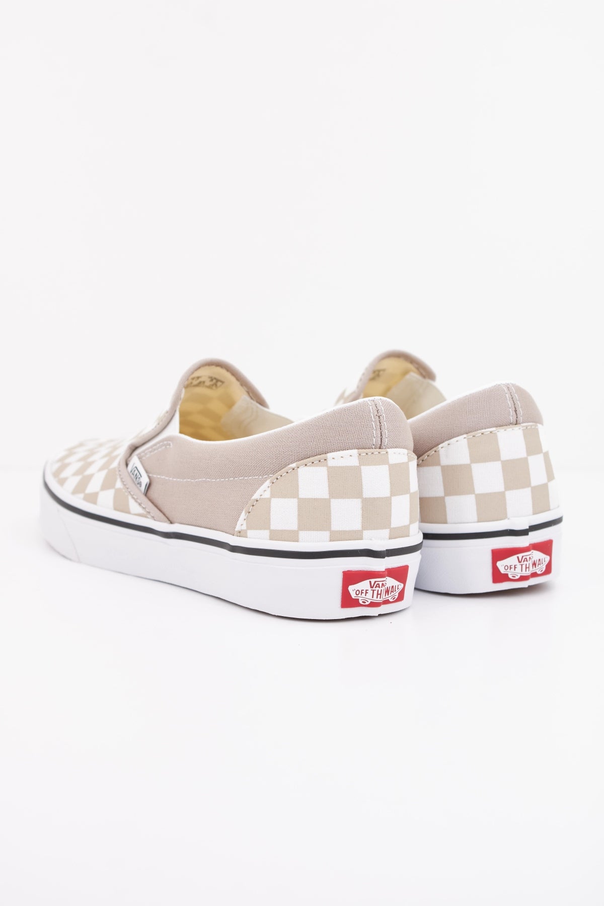 VANS CLASSIC SLIP ON CHECKB en color BEIS (4)
