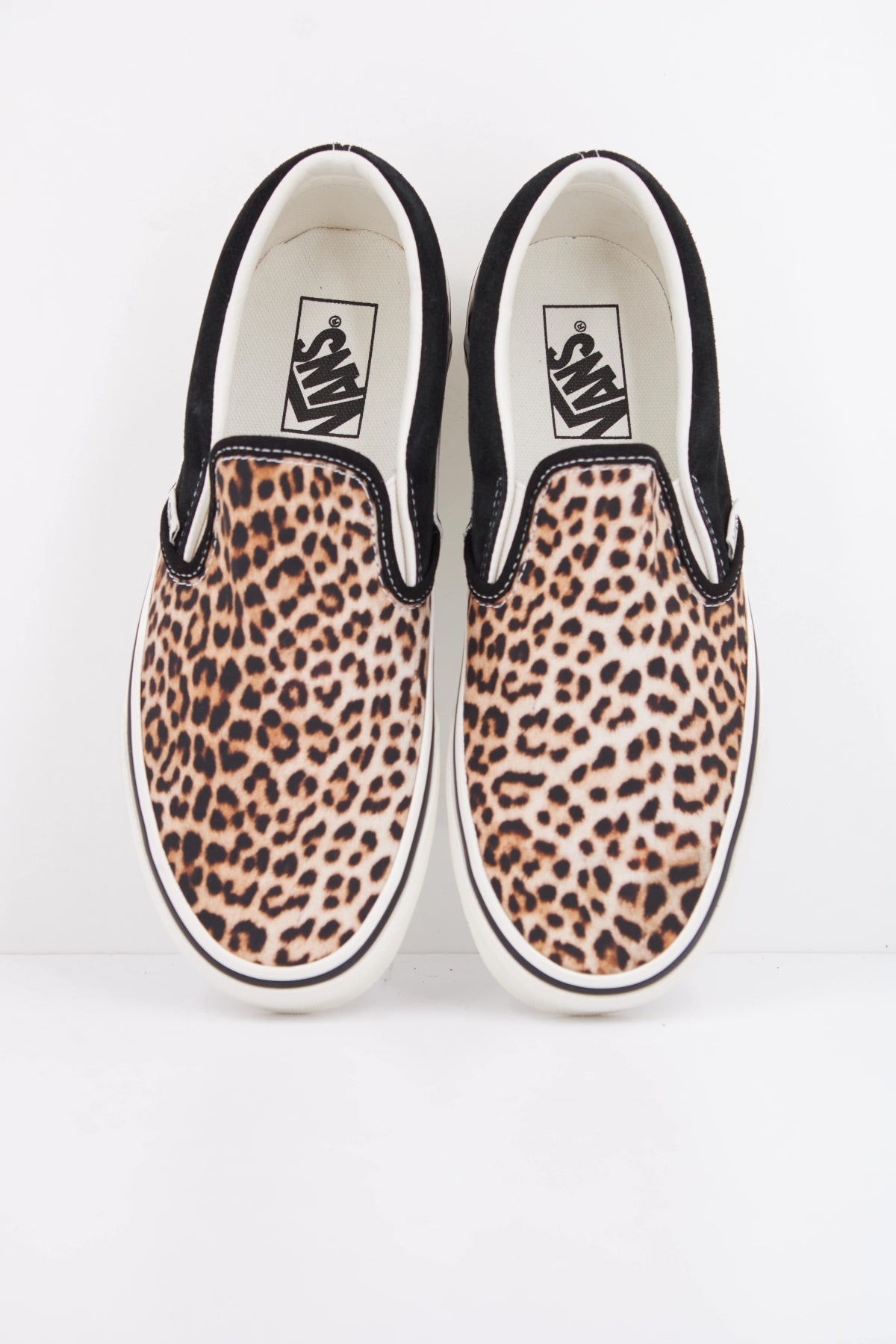 VANS CLASSIC SLIP ON LEPOAR en color ANIMAL PRINT (3)