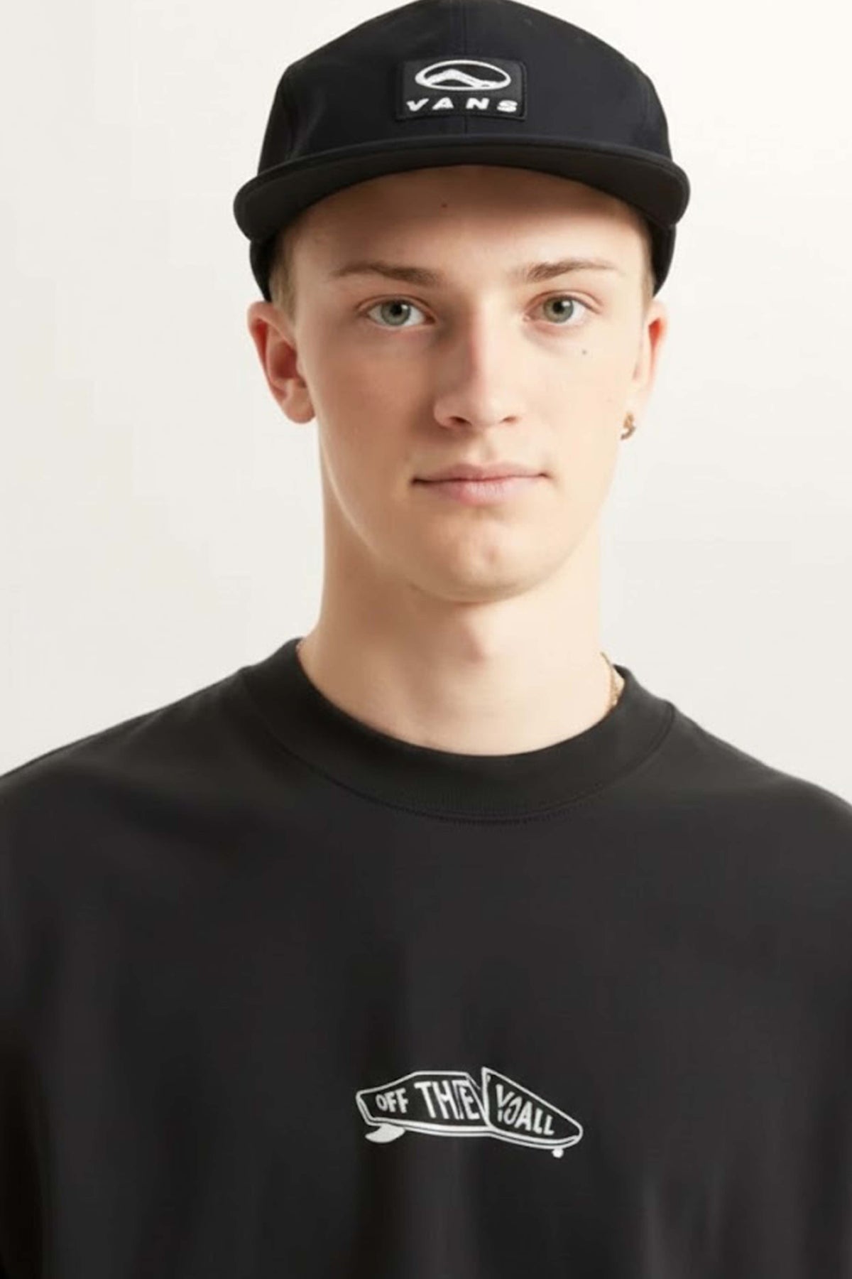 VANS T-SHIRT en color NEGRO (3)