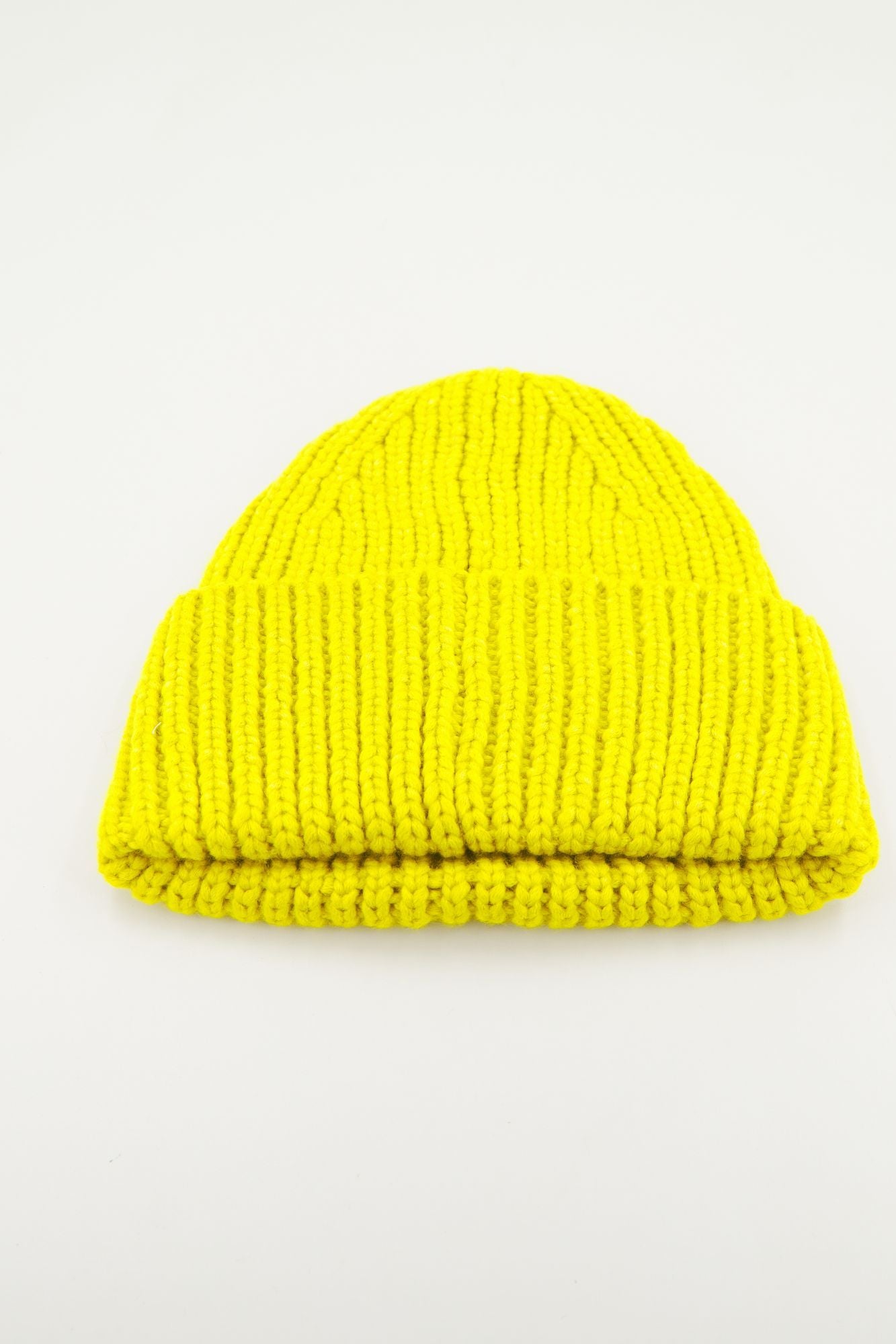 UGG CHUNKY RIB KNIT SCARF en color AMARILLO (4)