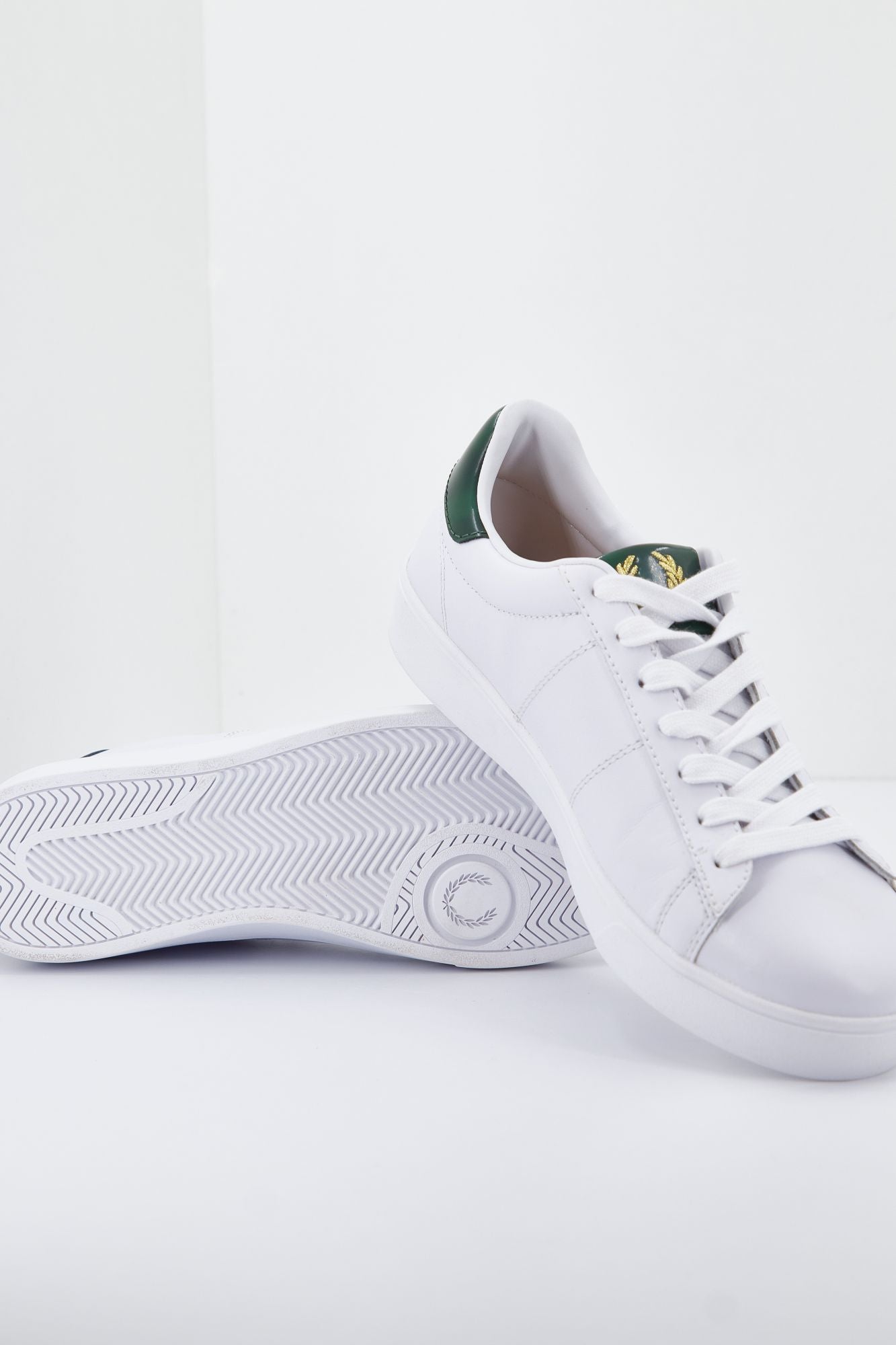FRED PERRY SPENCER LEATHER en color BLANCO (4)