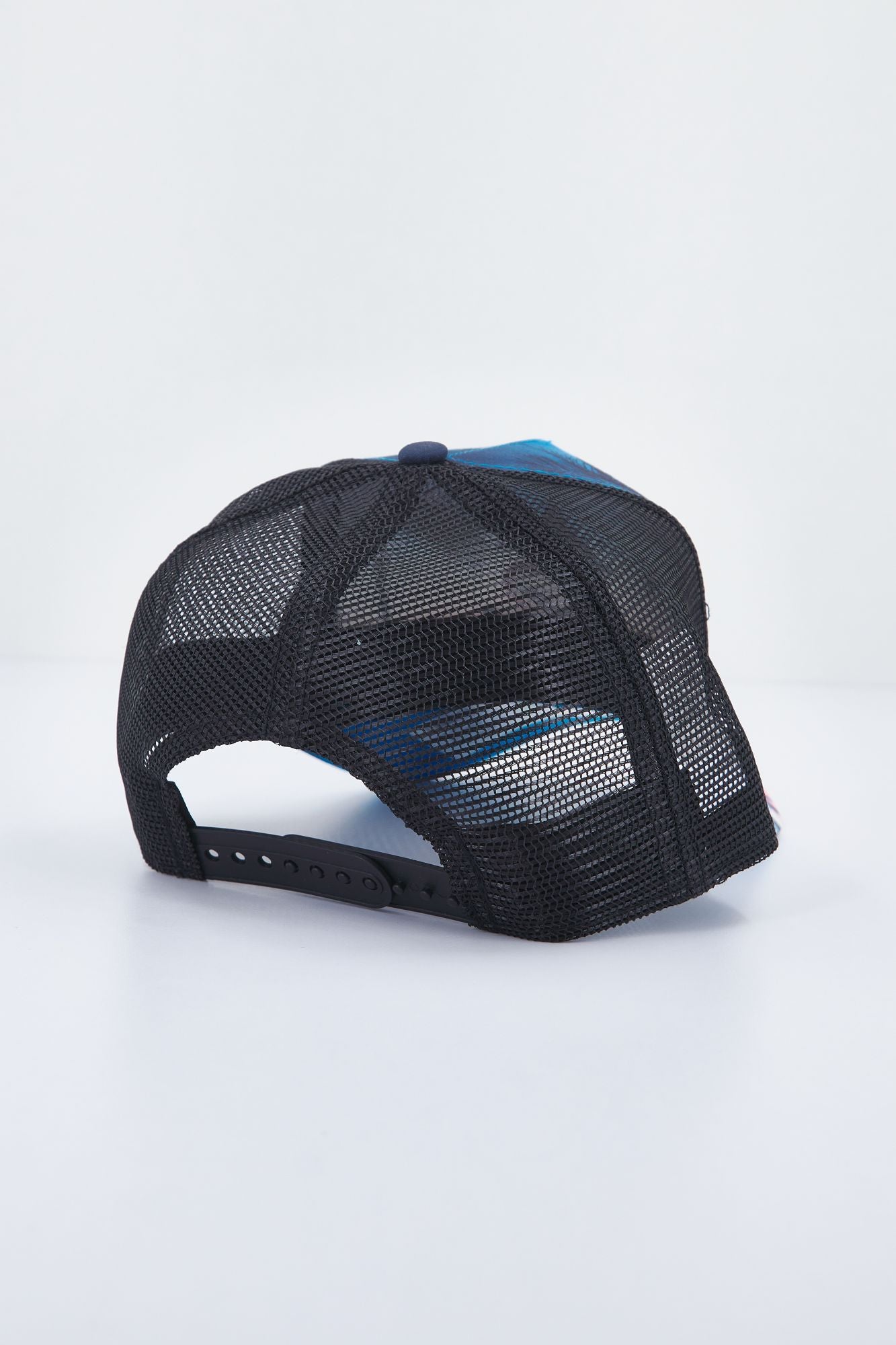 NEW ERA SUMMER CITY TRUCKER MIAMAR en color NEGRO (3)