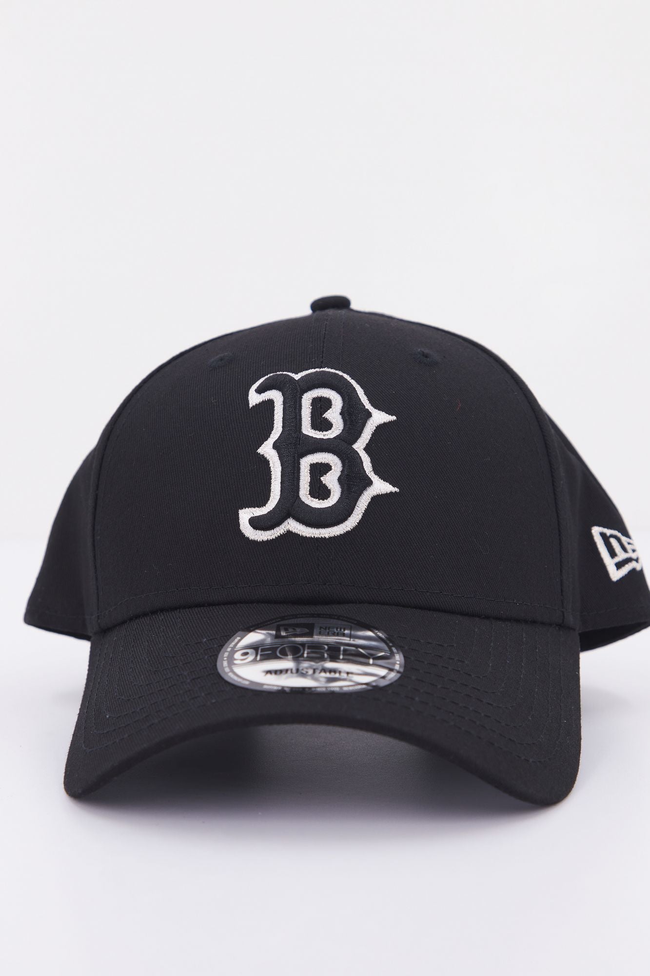 NEW ERA METALLIC POP 9FORTY BOSRED en color NEGRO (1)