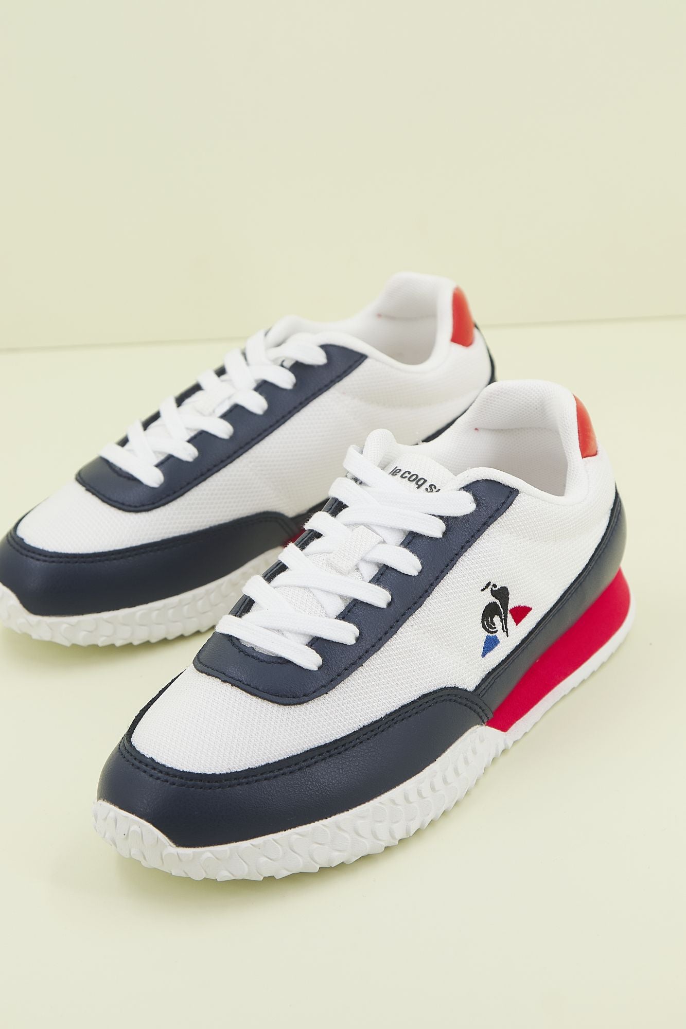 LE COQ SPORTIF VELOCE GS en color BLANCO (2)