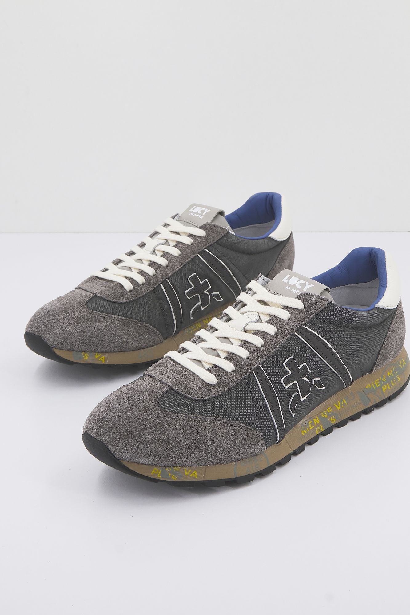 PREMIATA LUCY 6411 en color GRIS (2)