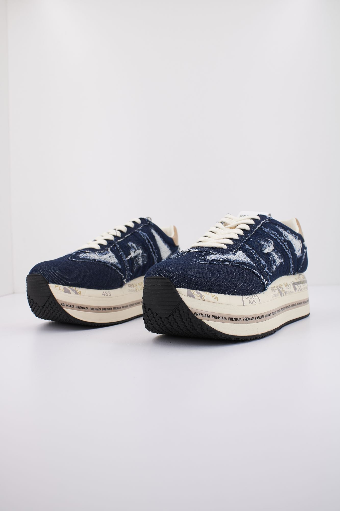PREMIATA BETH en color AZUL (2)