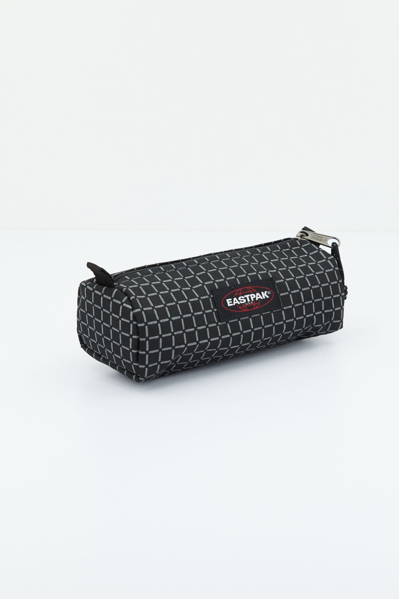 EASTPAK BENCHMARK SINGLE en color GRIS (1)