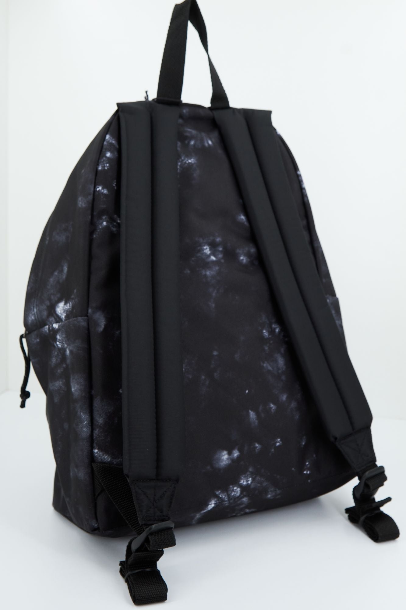 EASTPAK PADDED PAK'R en color NEGRO (2)