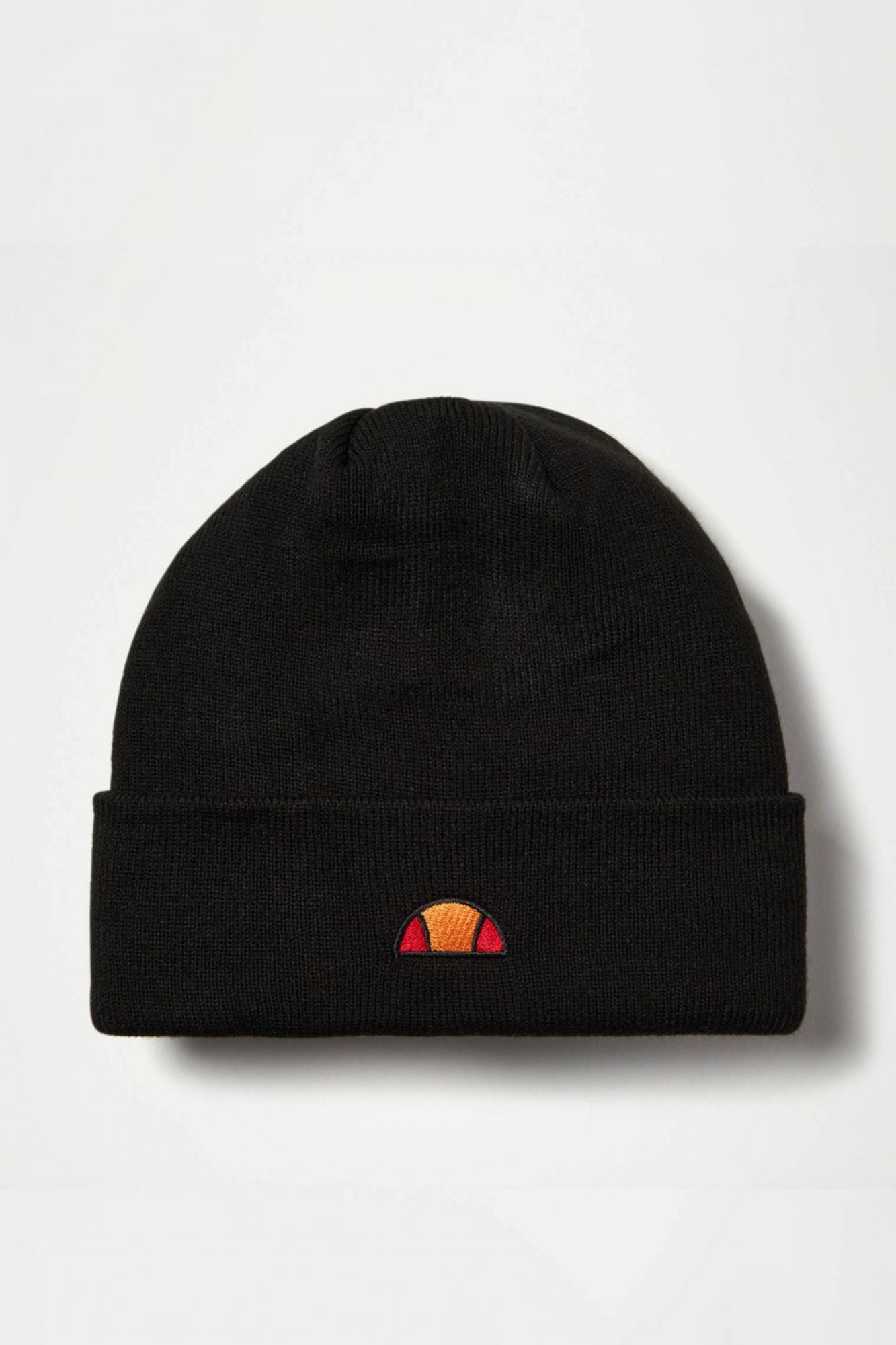 ELLESSE THAR BEANIE en color NEGRO (1)