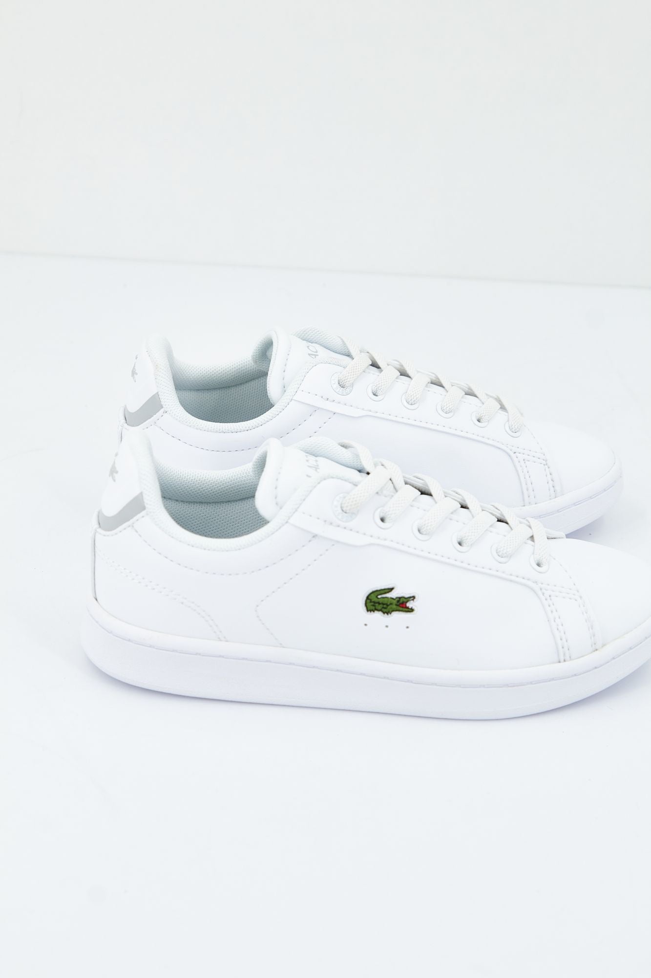 LACOSTE CARNABY PRO 2233 SUC en color BLANCO (3)