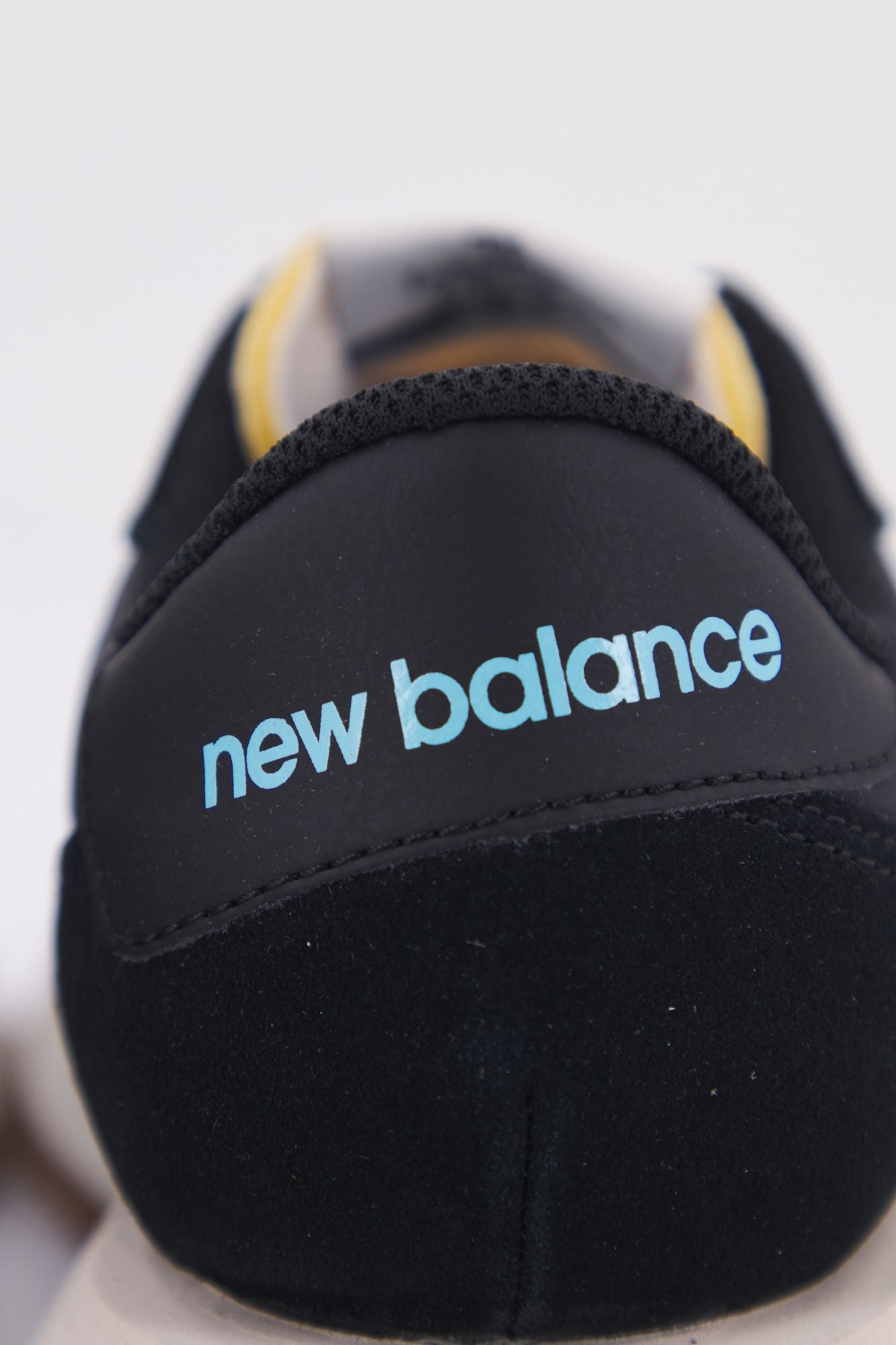 NEW BALANCE WS237 GD en color NEGRO (4)