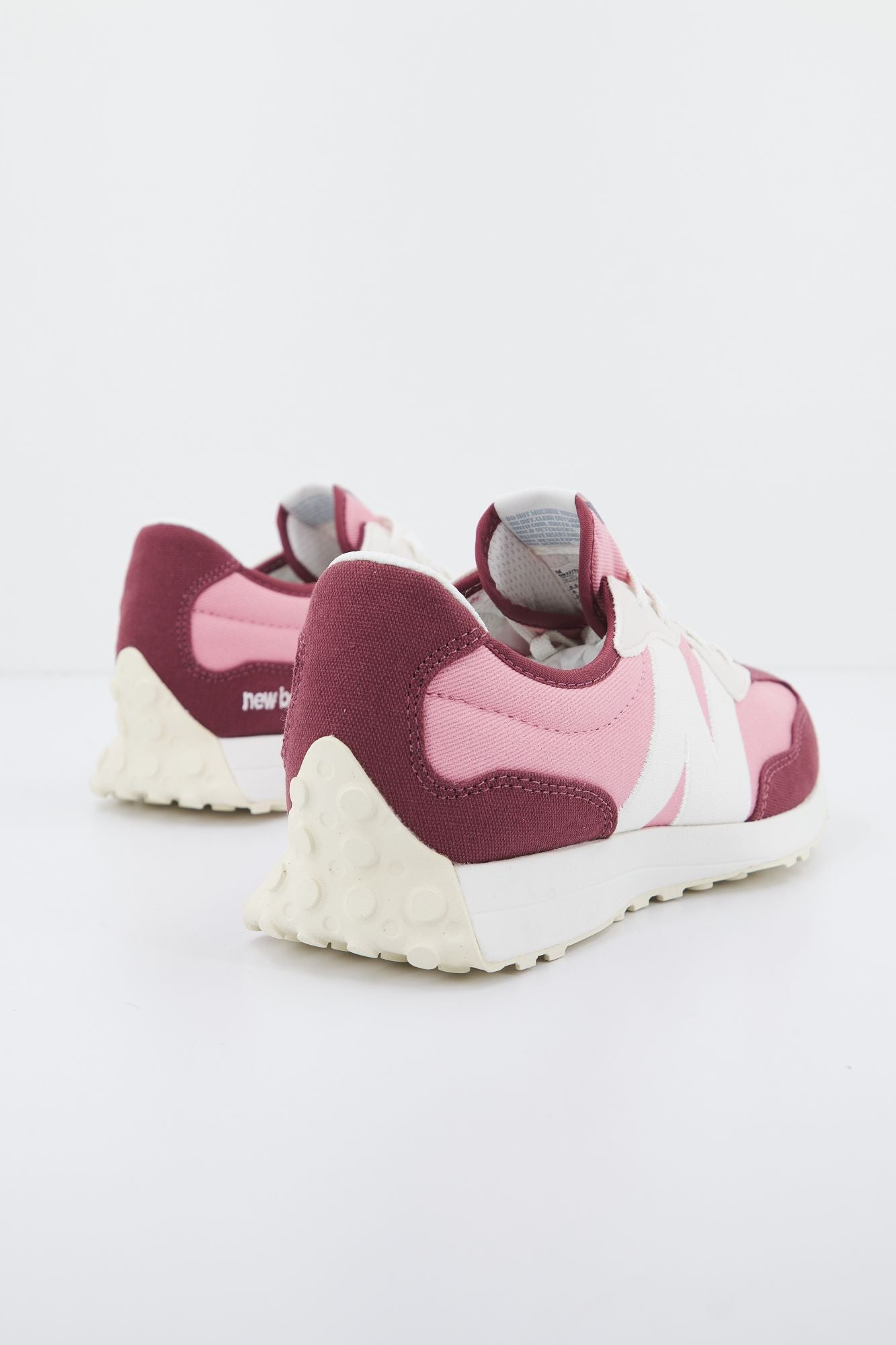NEW BALANCE DK 327 en color BURDEOS (3)