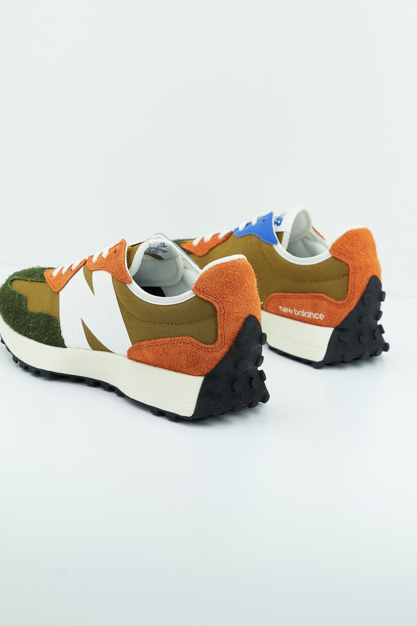 NEW BALANCE MS327 HC en color MULTICOLOR (3)