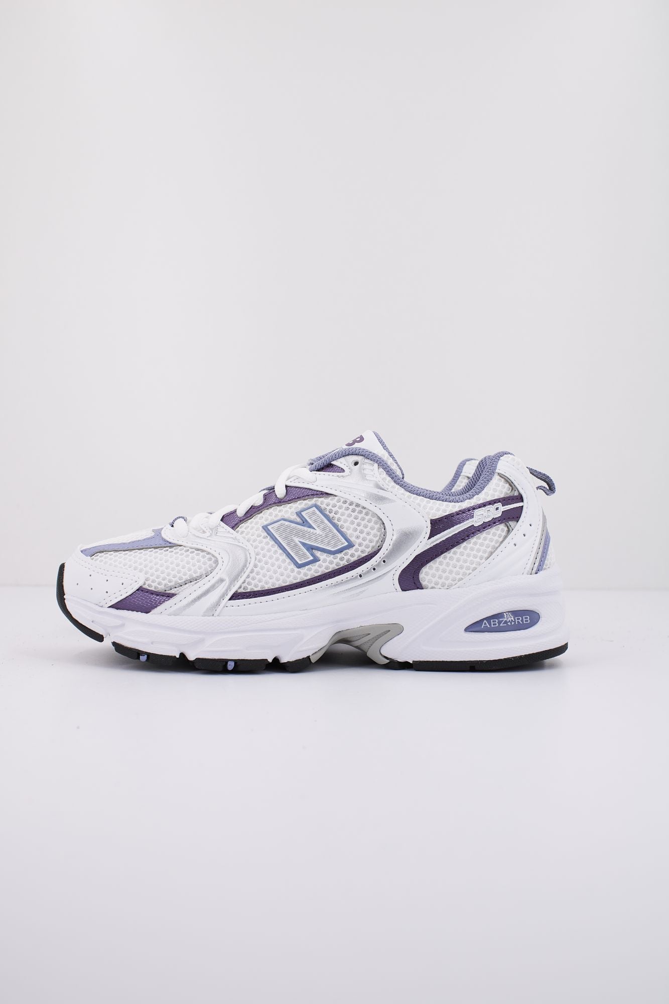NEW BALANCE MR530 RE en color BLANCO (1)