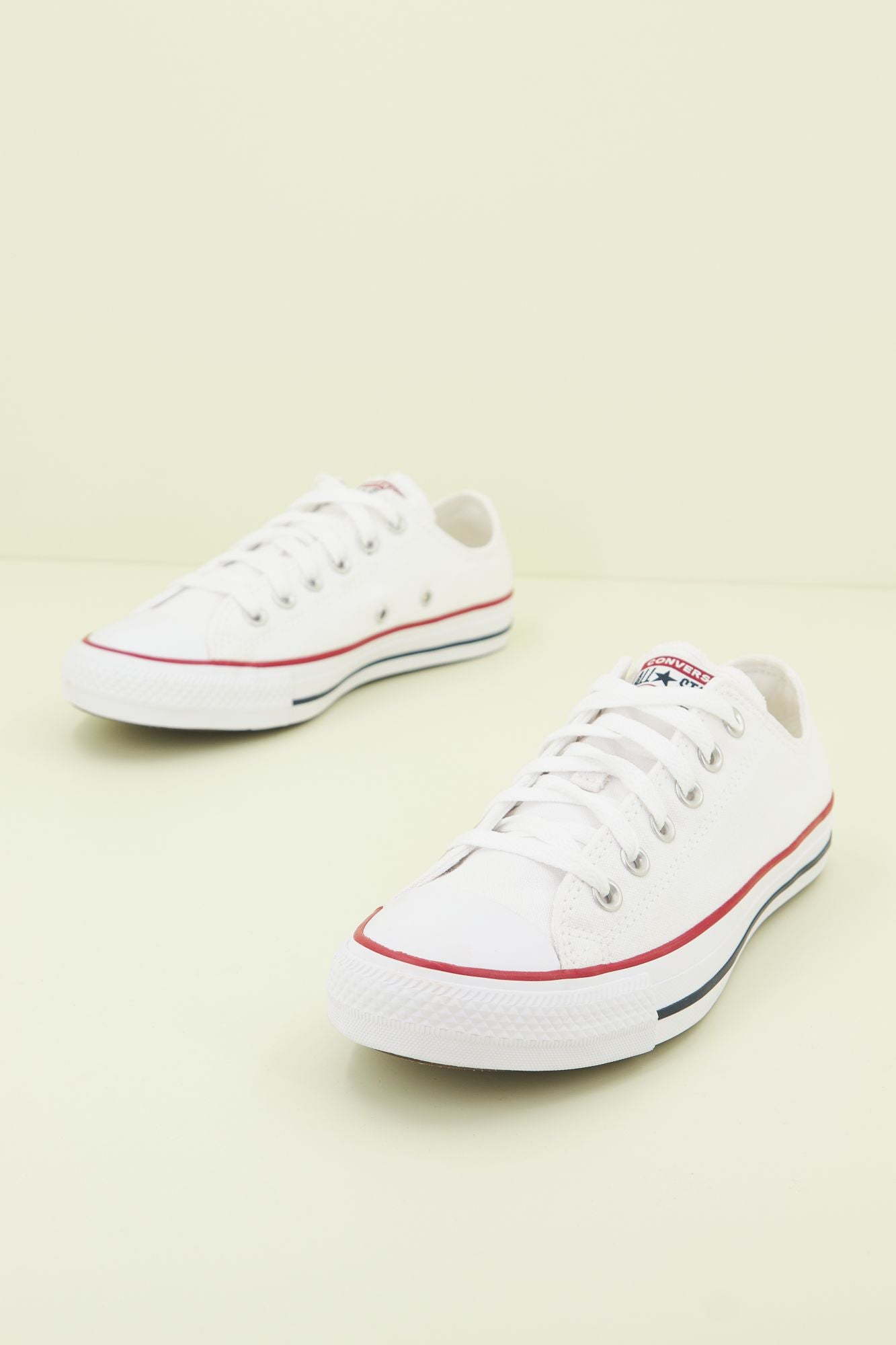 CONVERSE CHUCK TAYLOR ALL STAR CLASSIC WIDE OX en color BLANCO (1)