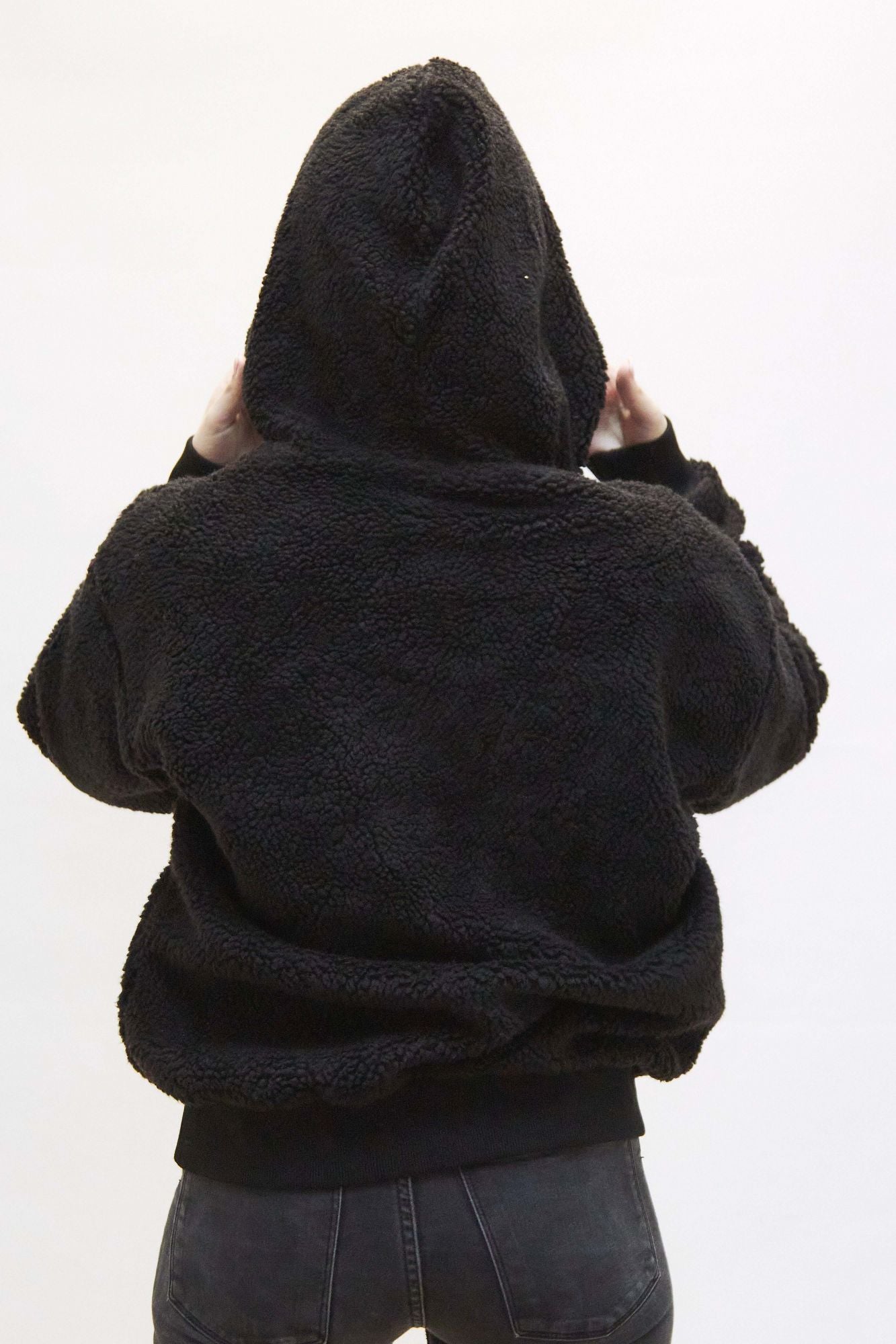 VANS SOAR UP ZIP HOODIE en color NEGRO (3)