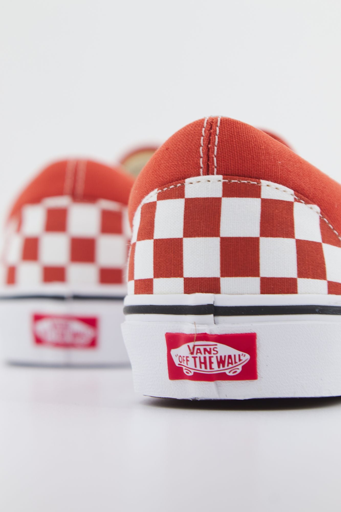 VANS CLASSIC SLIP-ON en color NARANJA (2)