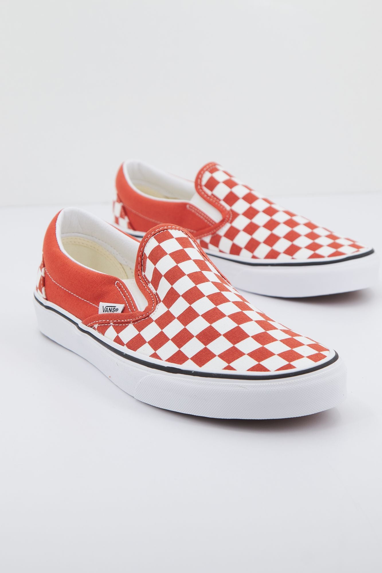 VANS CLASSIC SLIP-ON en color NARANJA (4)
