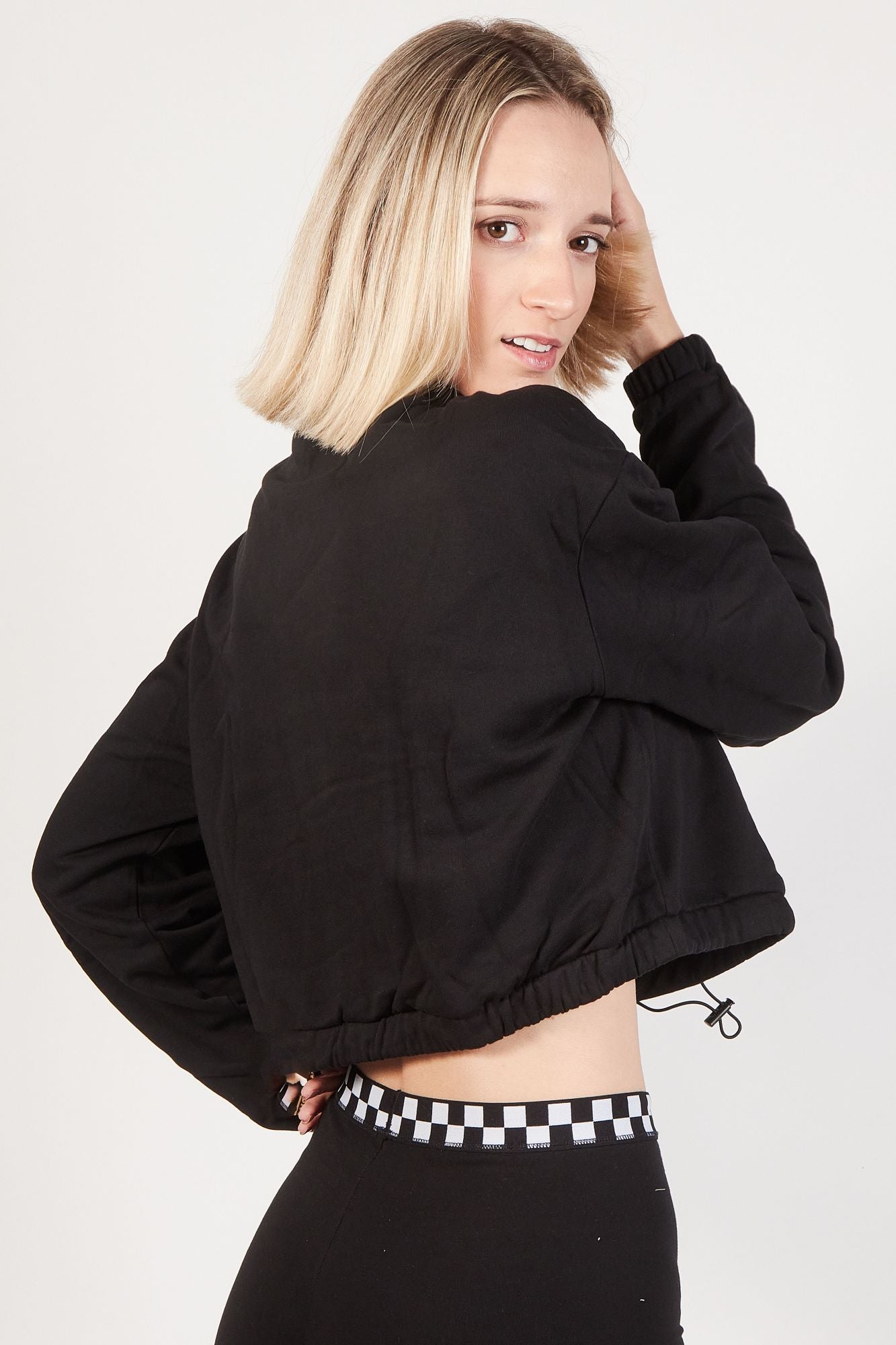 VANS LEFT CHEST HALF ZIP en color NEGRO (4)