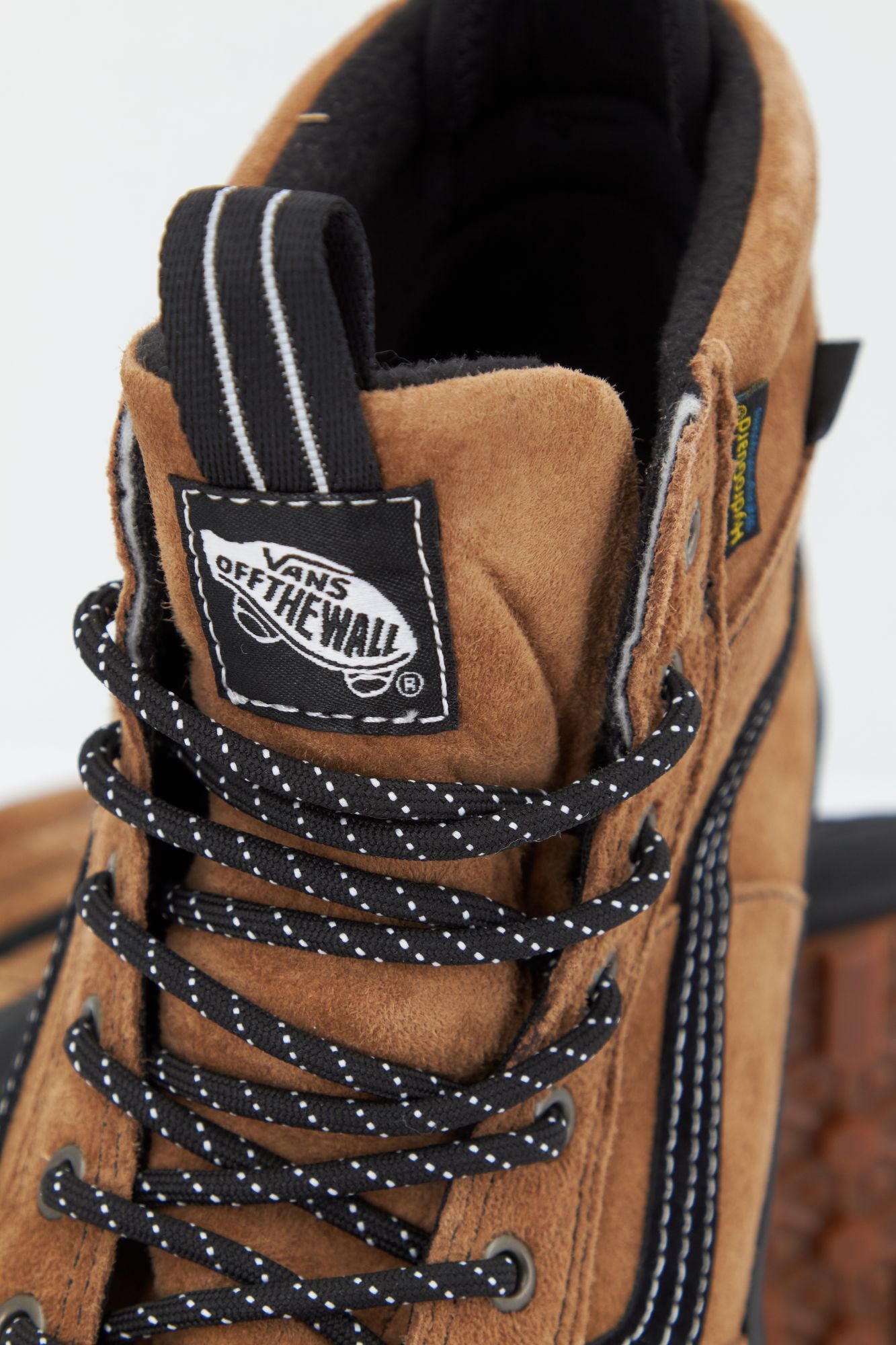VANS SK8-HI MTE-2 en color MARRON (3)