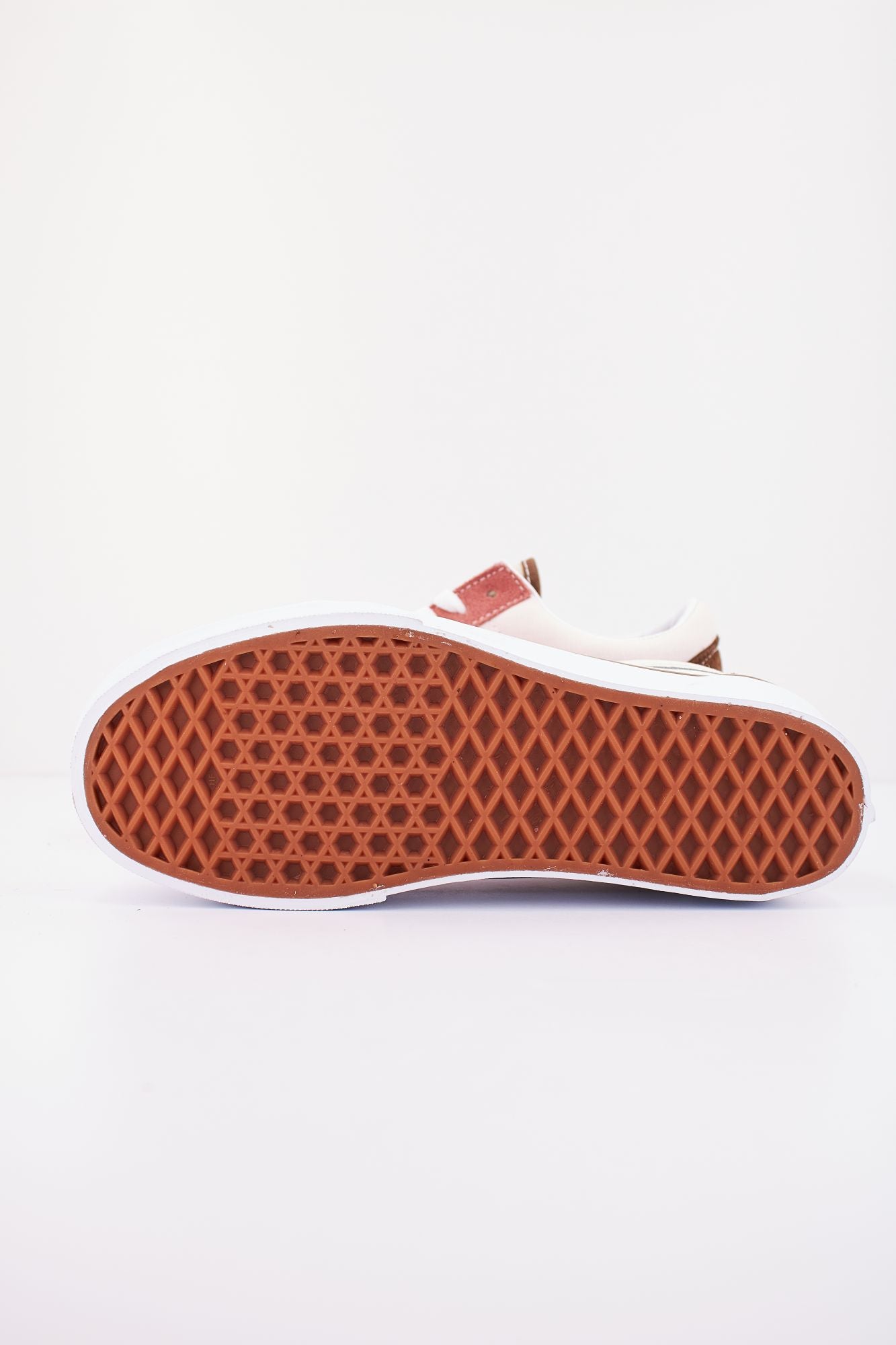 VANS OLD SKOOL STACKFORM en color ROSA (4)