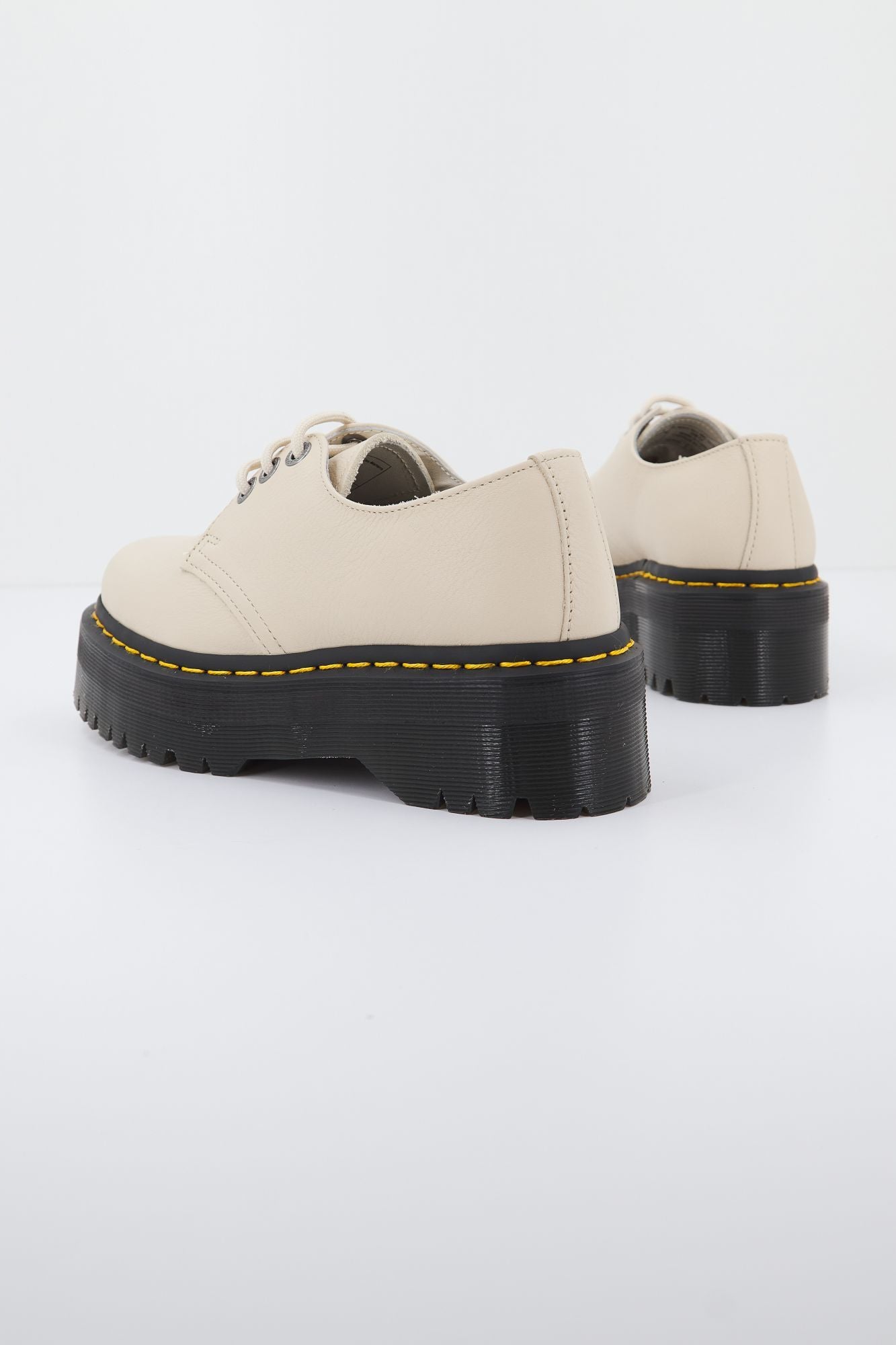 DR. MARTENS  QUAD II PARCHMENT P en color BEIS (3)