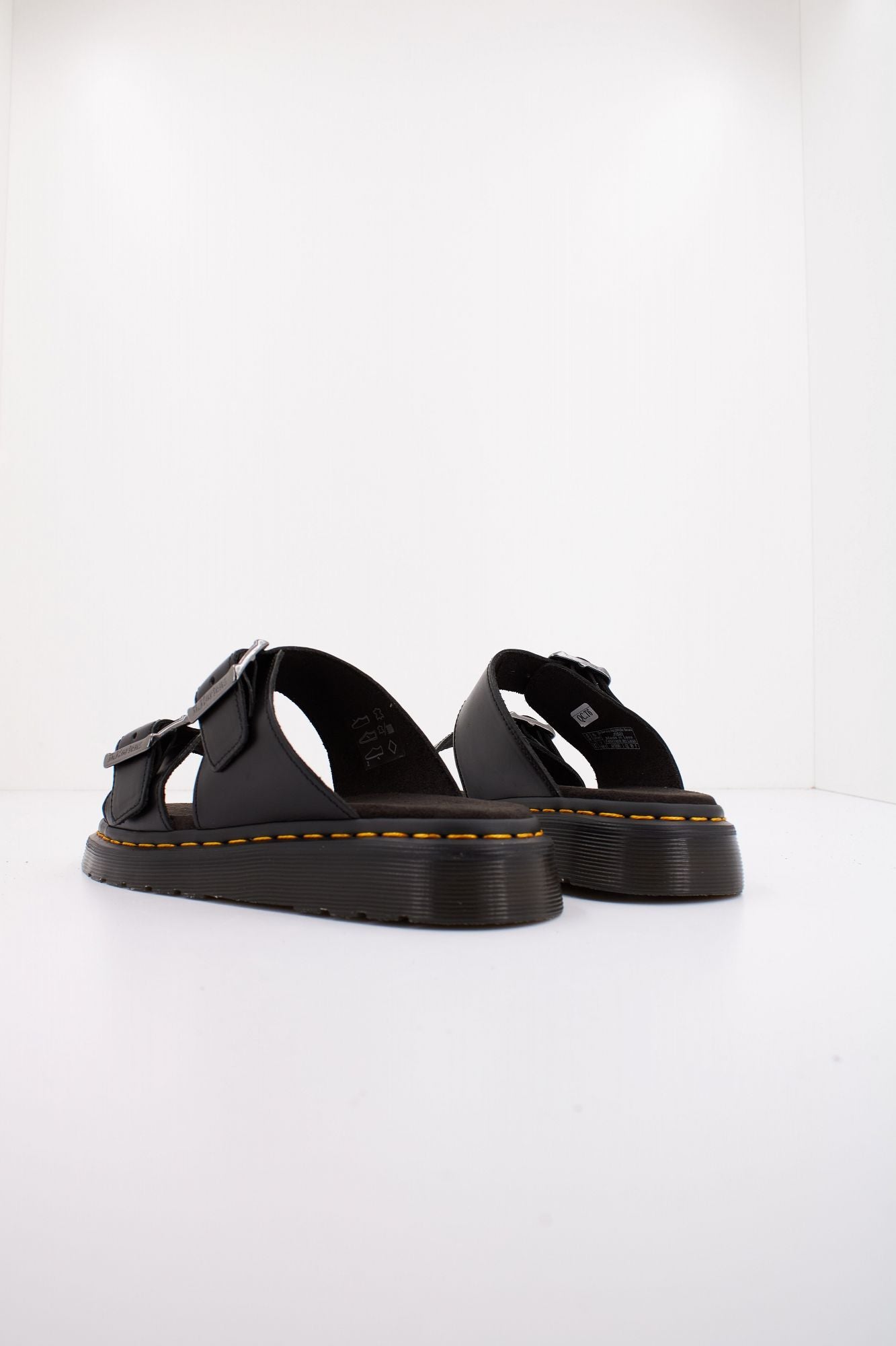 DR. MARTENS DM JOSEF en color NEGRO (3)