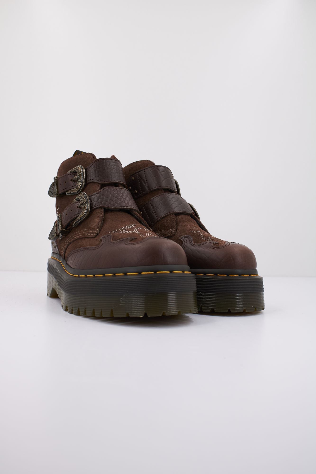 DR. MARTENS  DEVON GA en color MARRON (2)