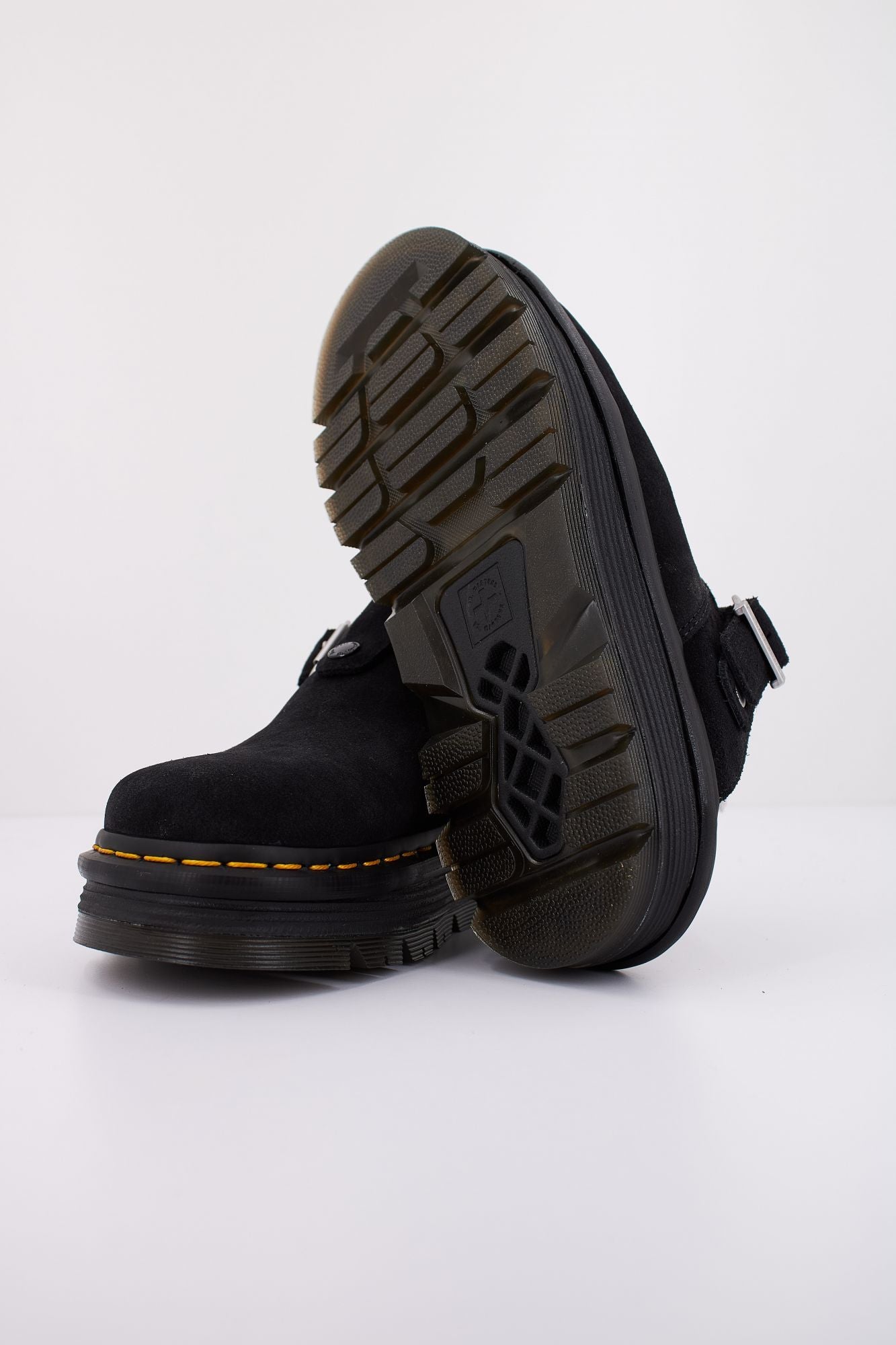 DR. MARTENS  ZEBZAG MULE WL en color NEGRO (5)