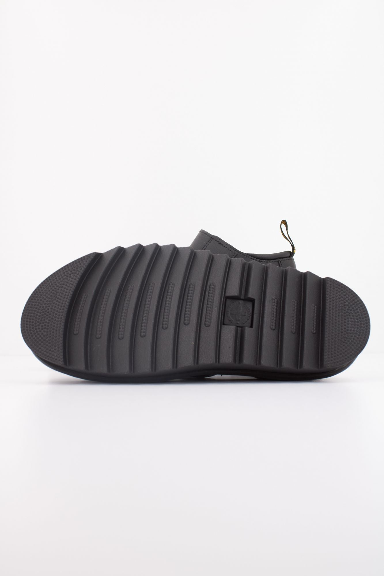 DR. MARTENS BLAIRE en color NEGRO (5)