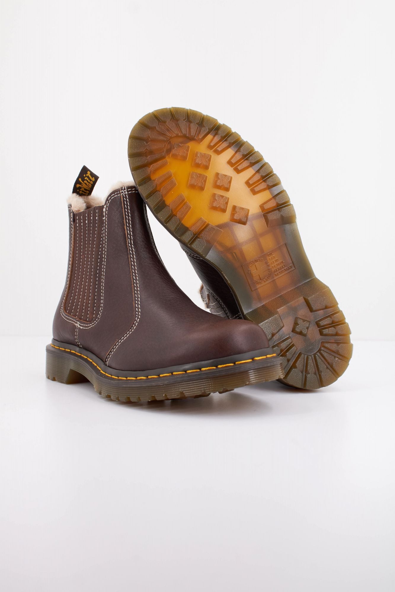 DR. MARTENS LEONORE II en color MARRON (3)