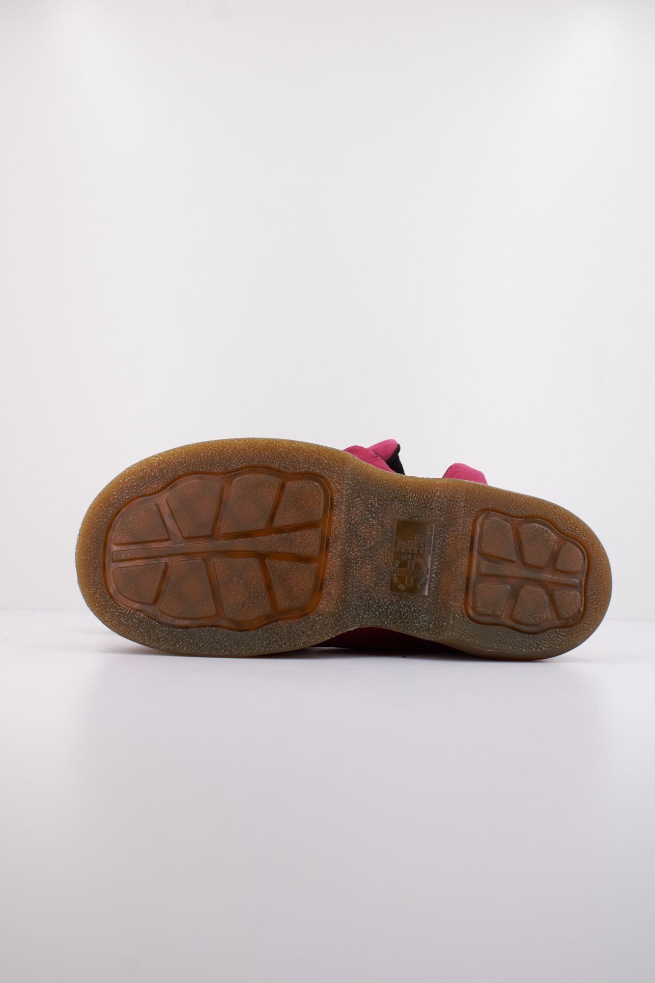 DR. MARTENS BUZZ 5I en color ROSA (5)