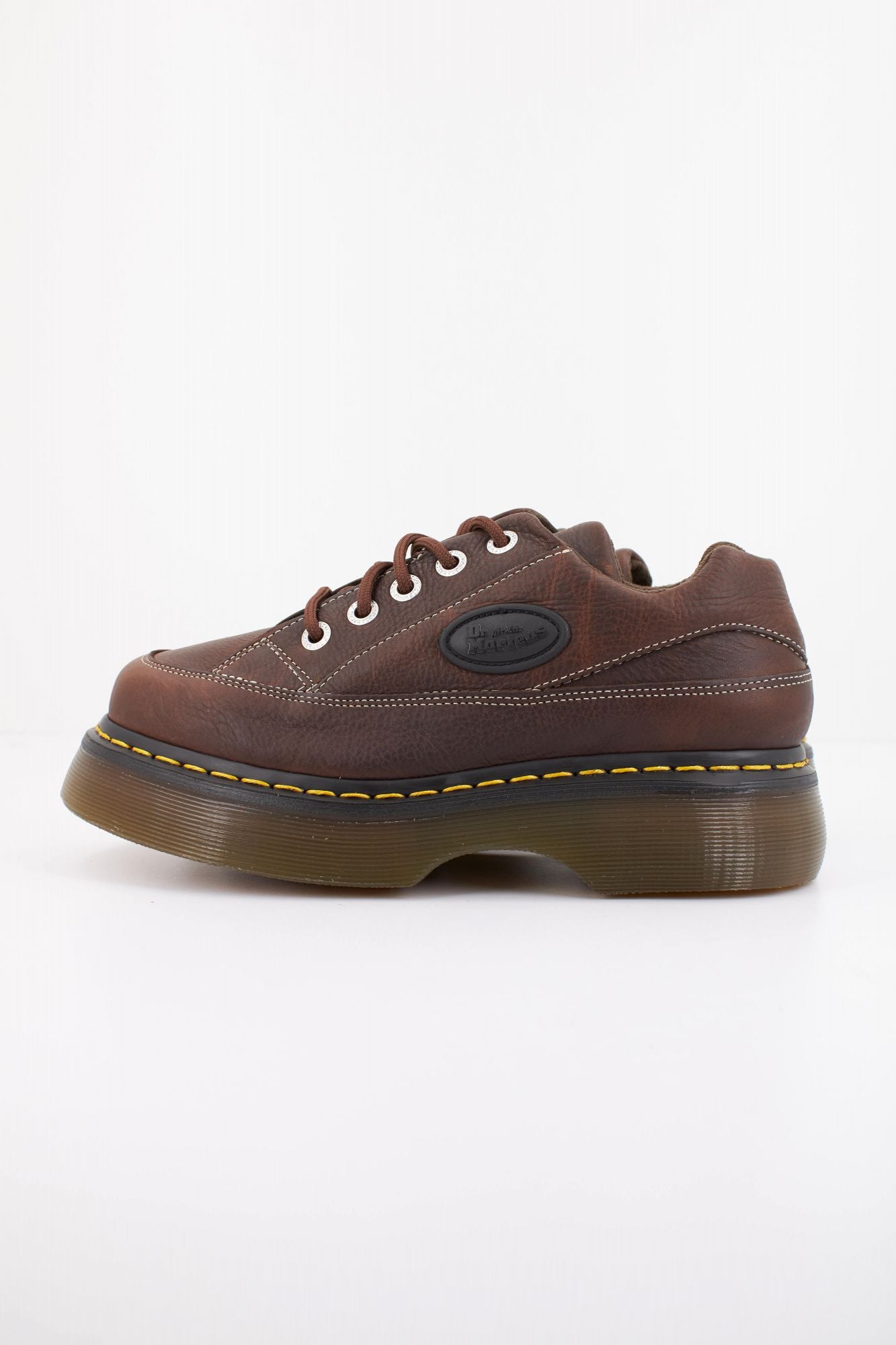 DR. MARTENS  BUZZ 5I  en color MARRON (1)