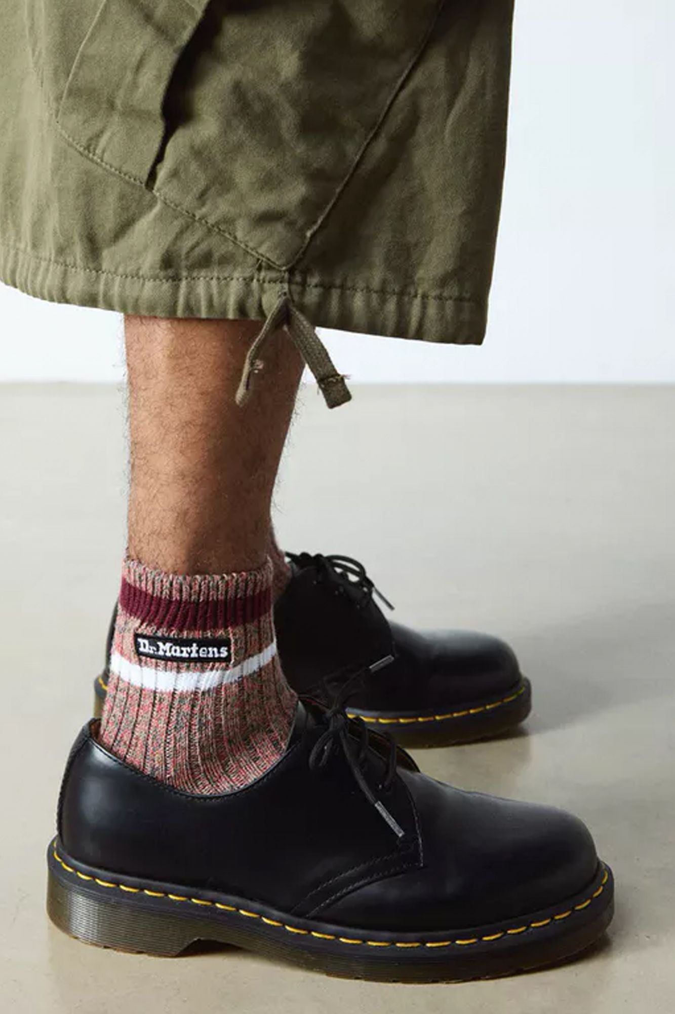 DR. MARTENS  SHORT MARL SOCK  en color BURDEOS (1)
