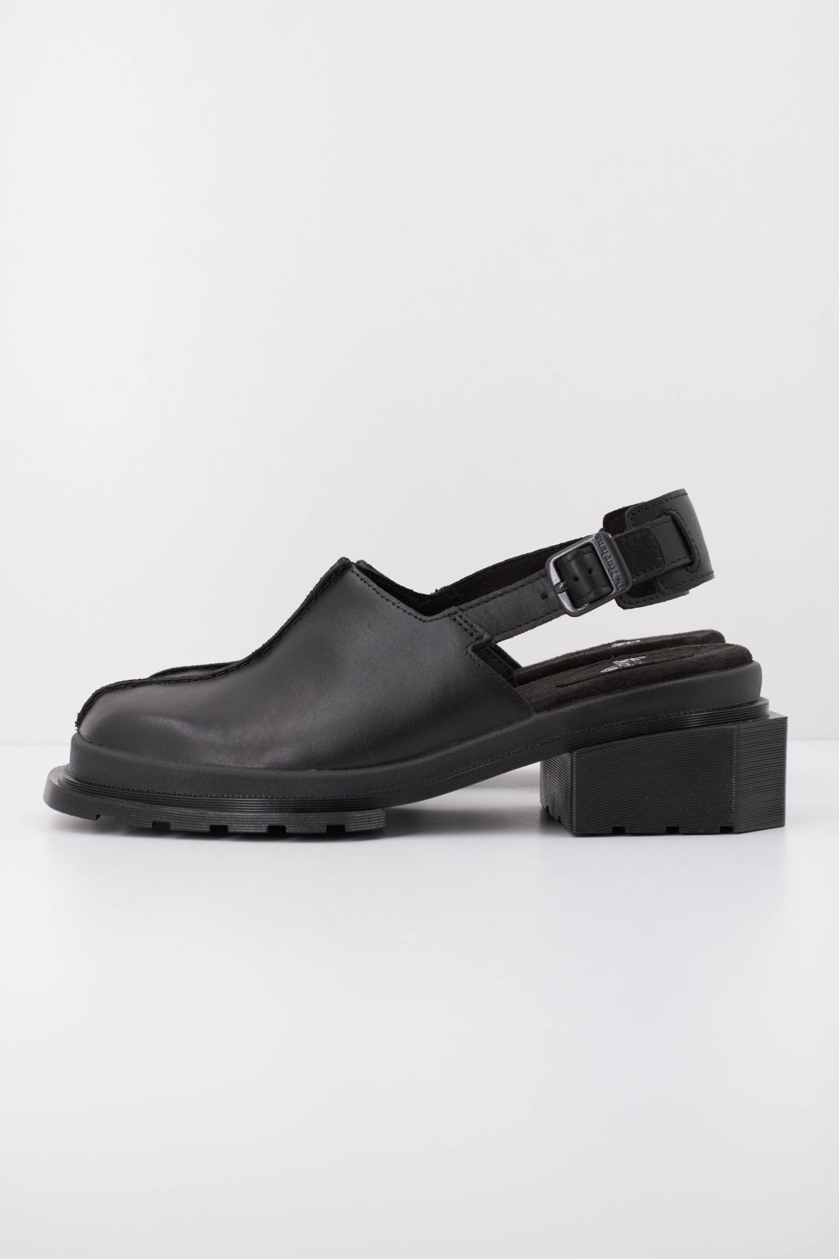 DR. MARTENS  MAYBOLE MULE  en color NEGRO (1)