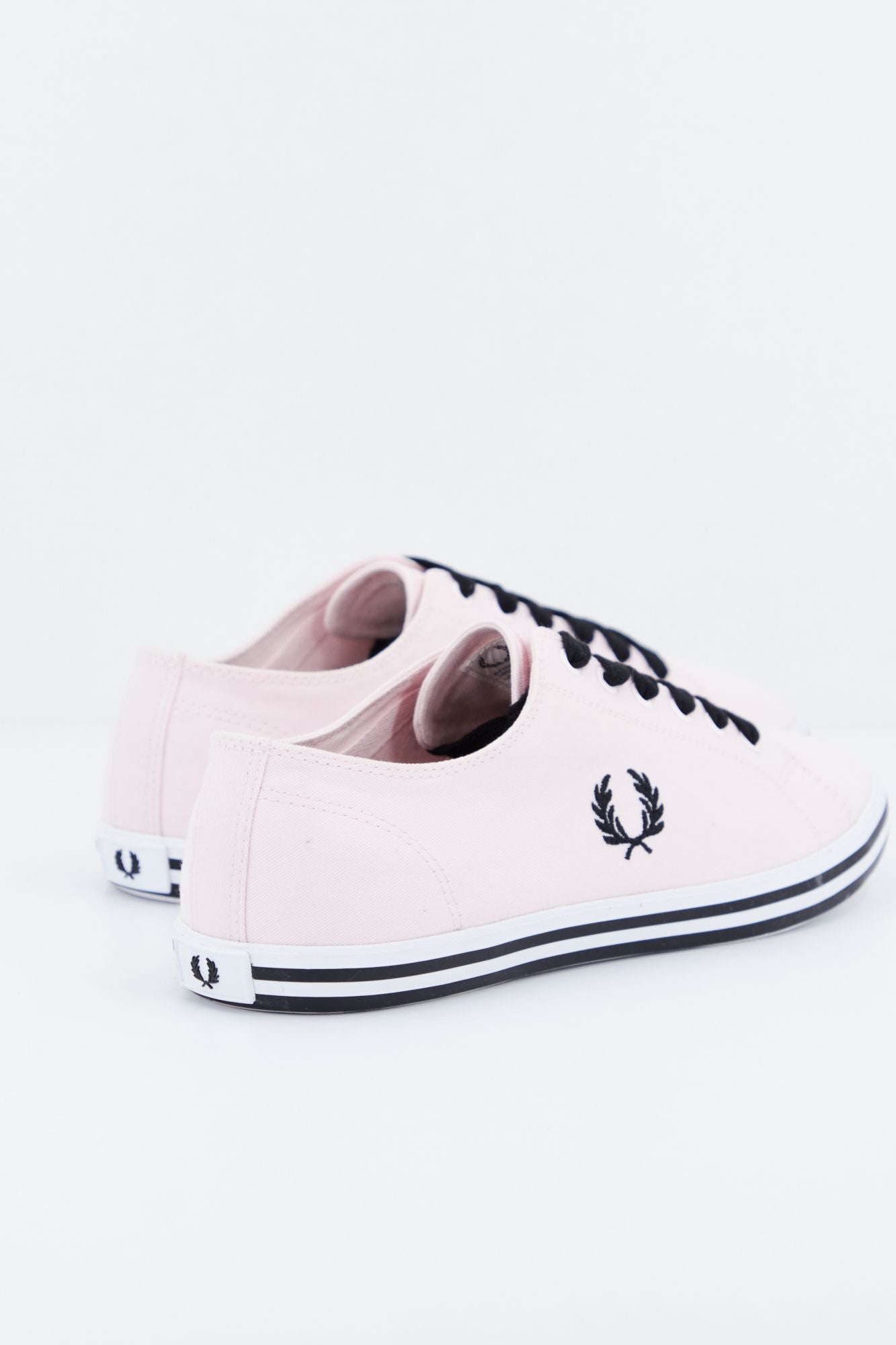 FRED PERRY KINGSTON TWILL en color ROSA (3)