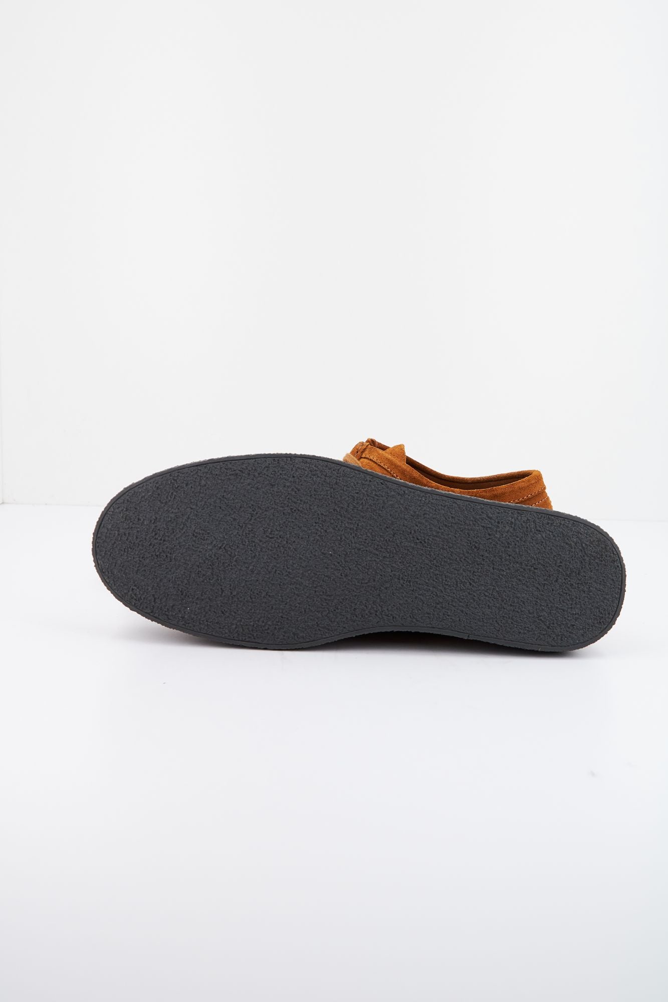 FRED PERRY DAWSON LOW SUEDE en color MARRON (4)