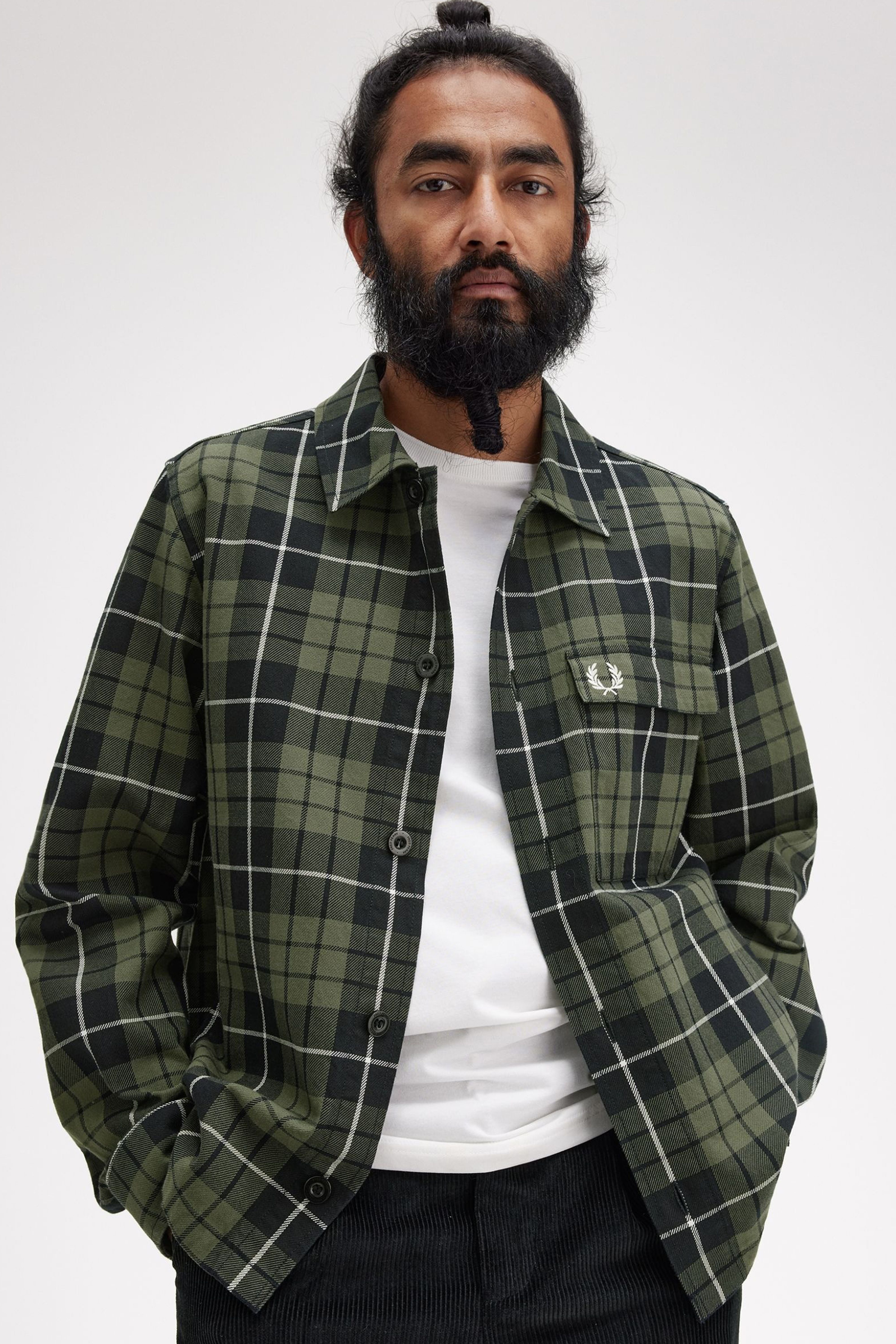 FRED PERRY M8515FP en color VERDE (4)